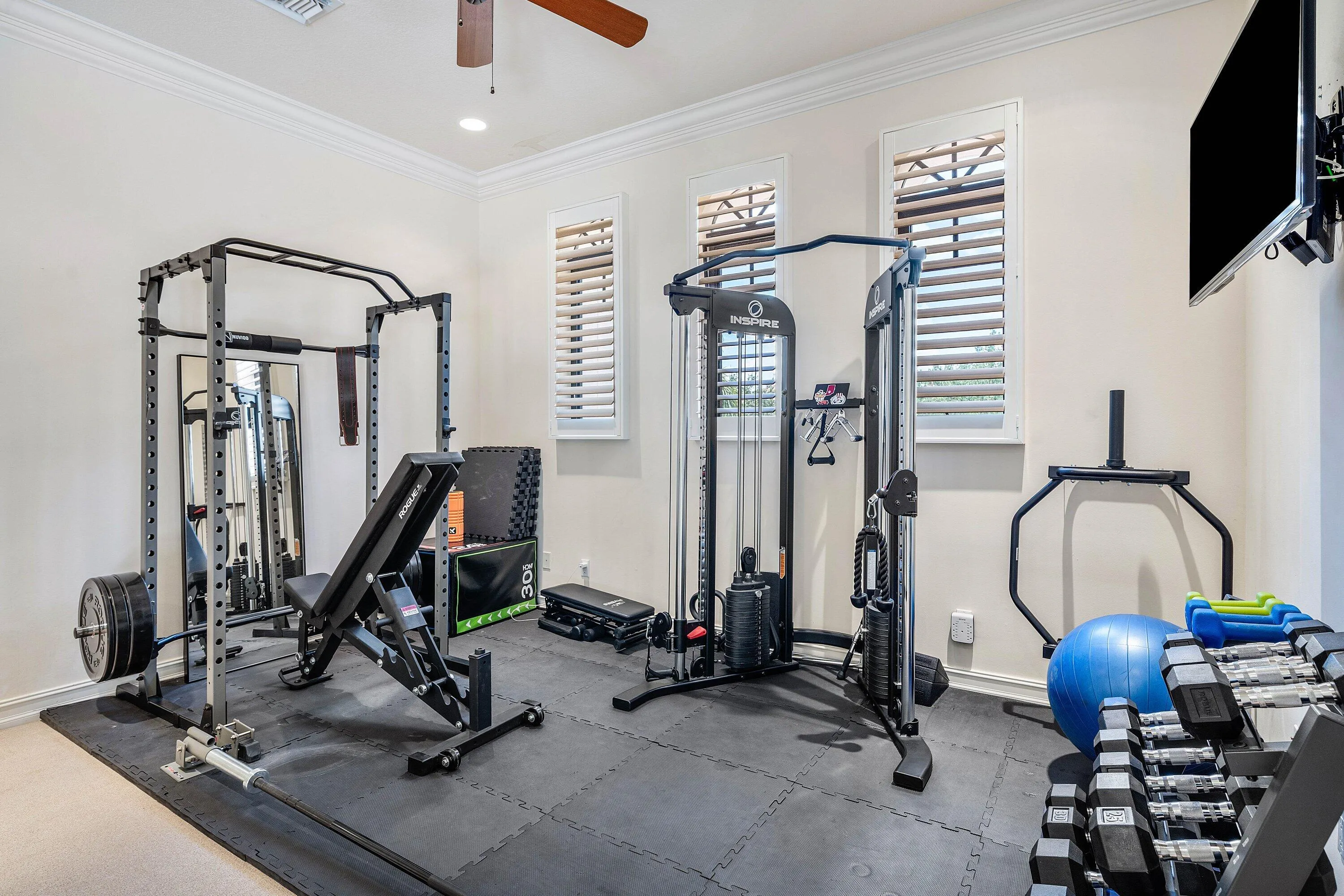 Versatile upstairs loft area used as private home gym