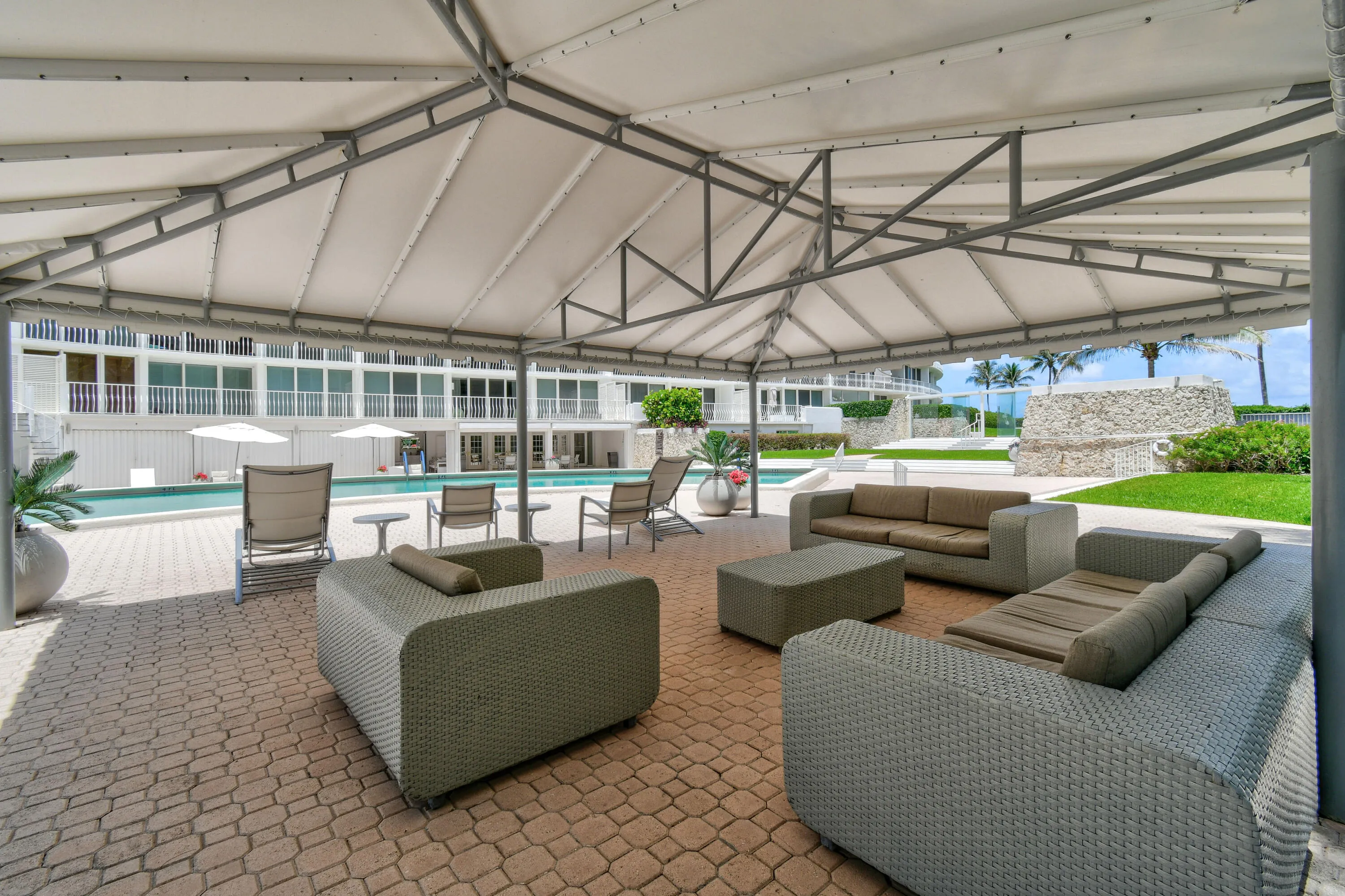 2774SOceanBlvd-AmbassadorSouth(10)