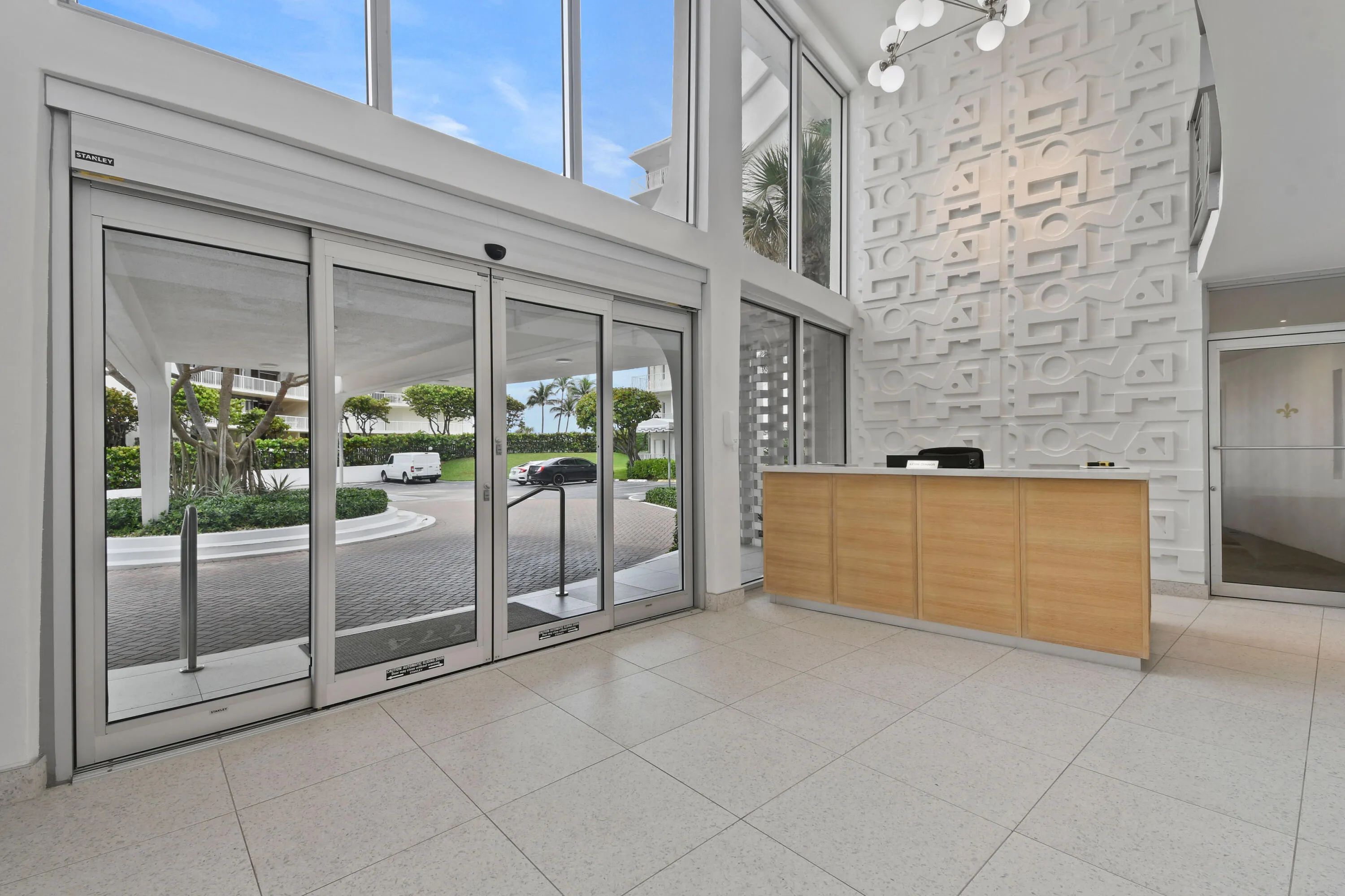 2774SOceanBlvd-AmbassadorSouth(25)