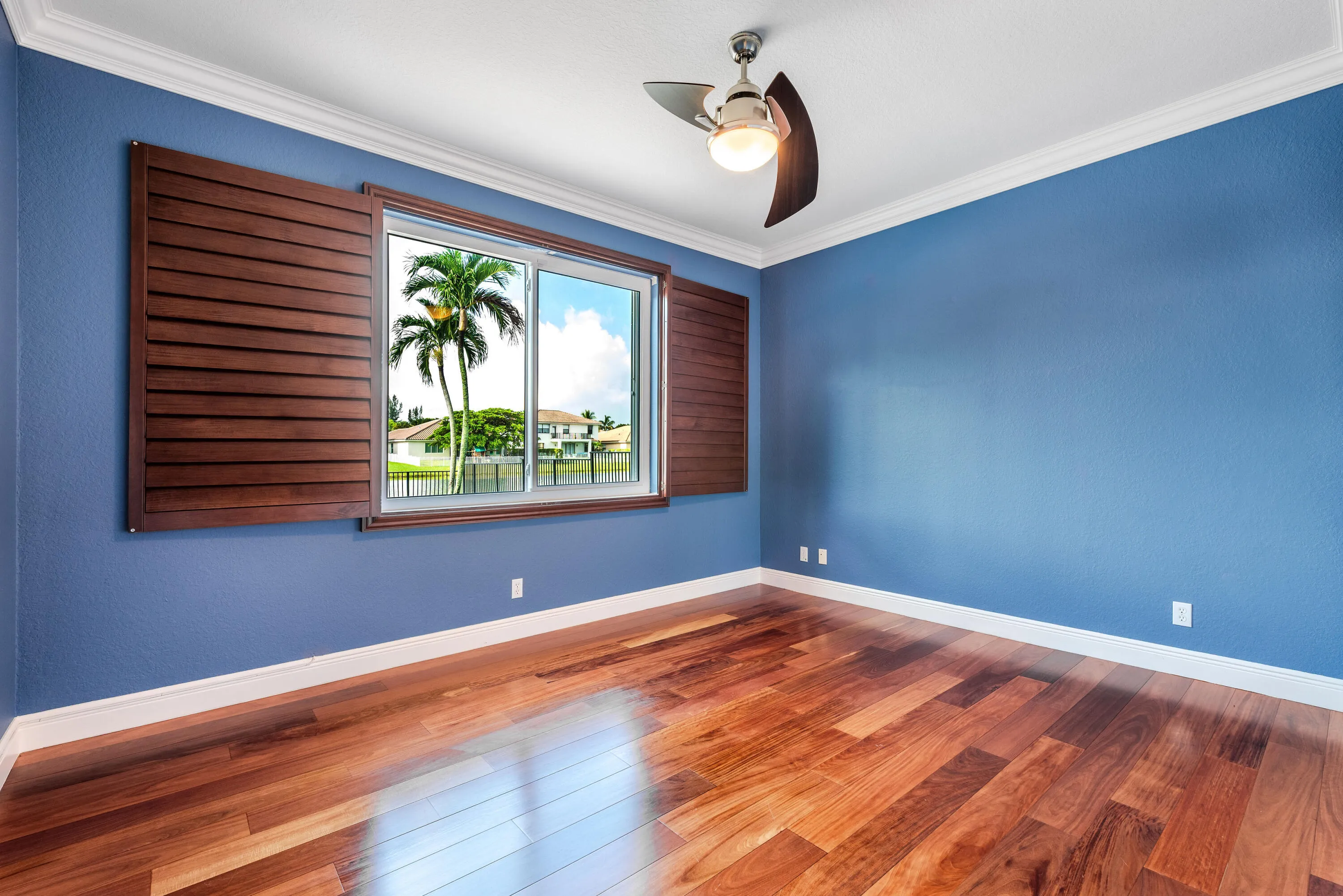 112IsolaCirRoyalPalmBeach-15