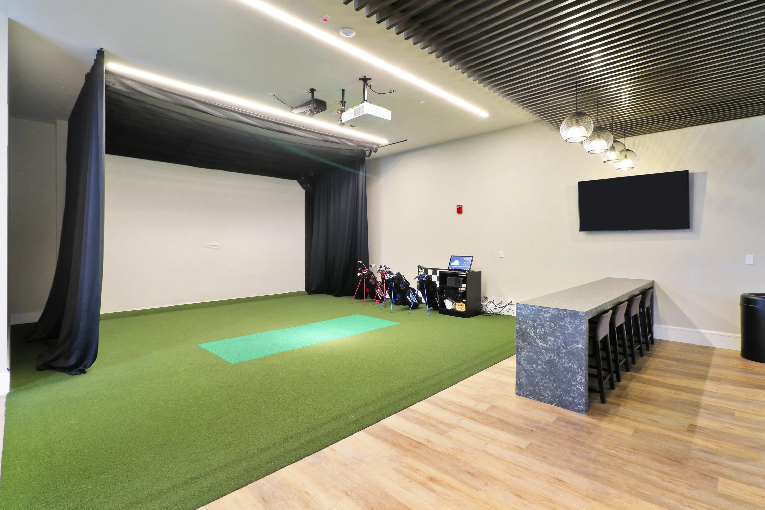 golf simulator