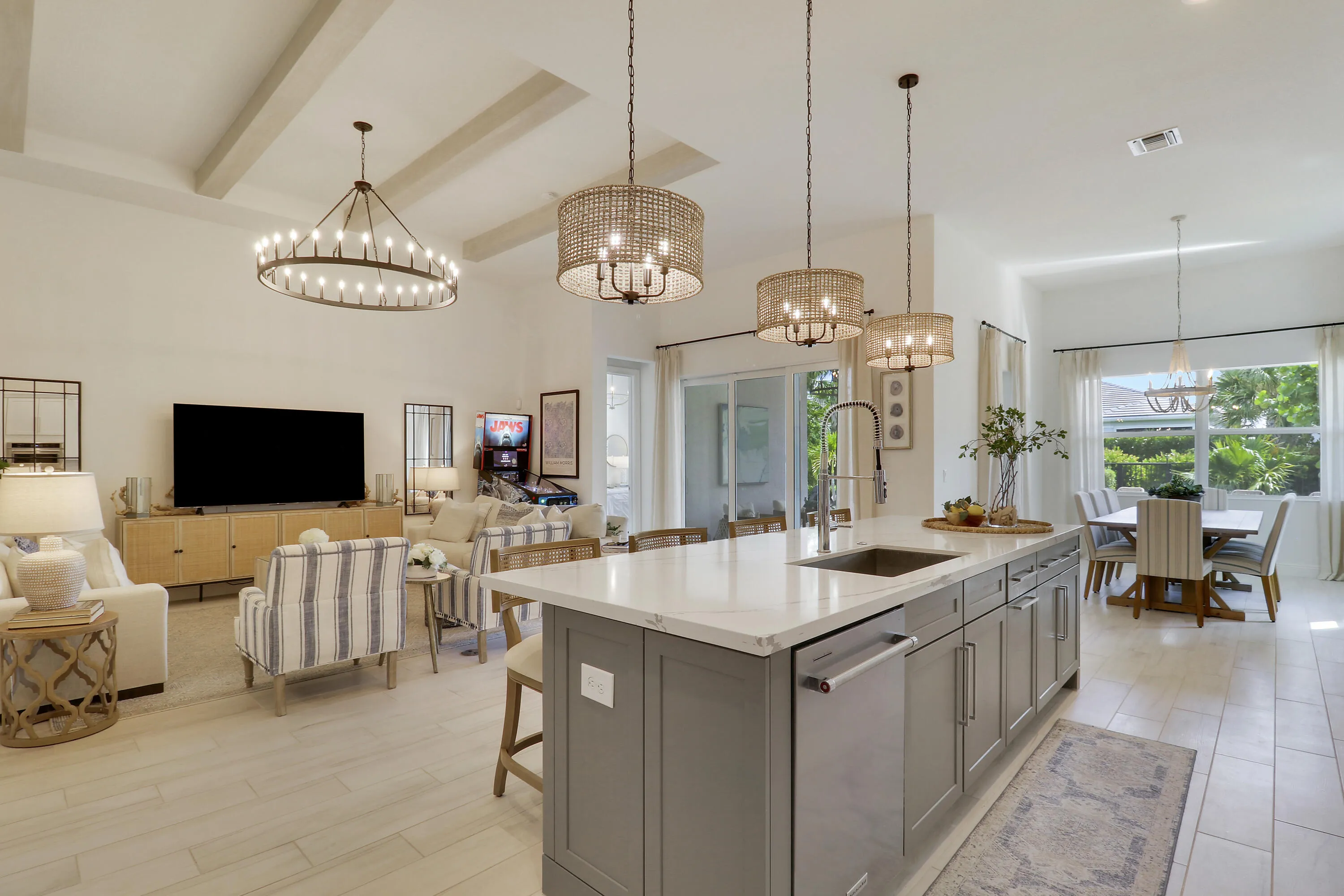 kitchen/living