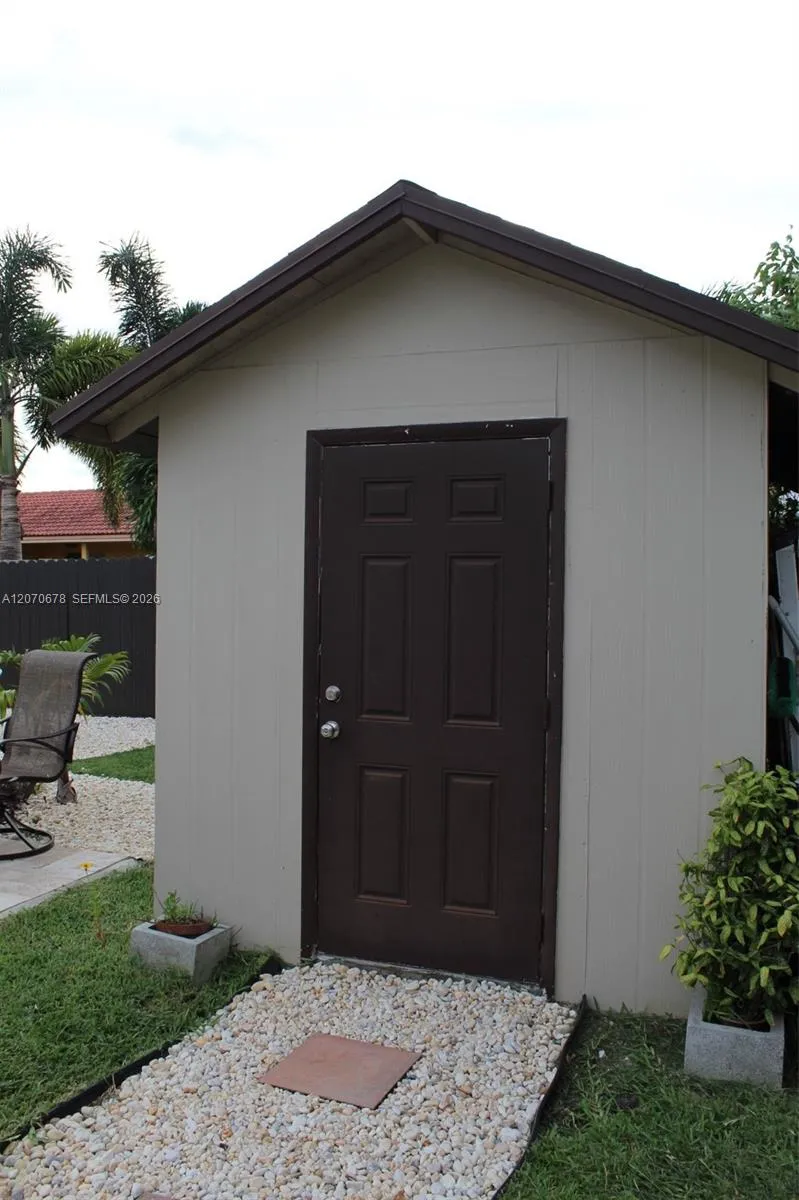 Property photo 32