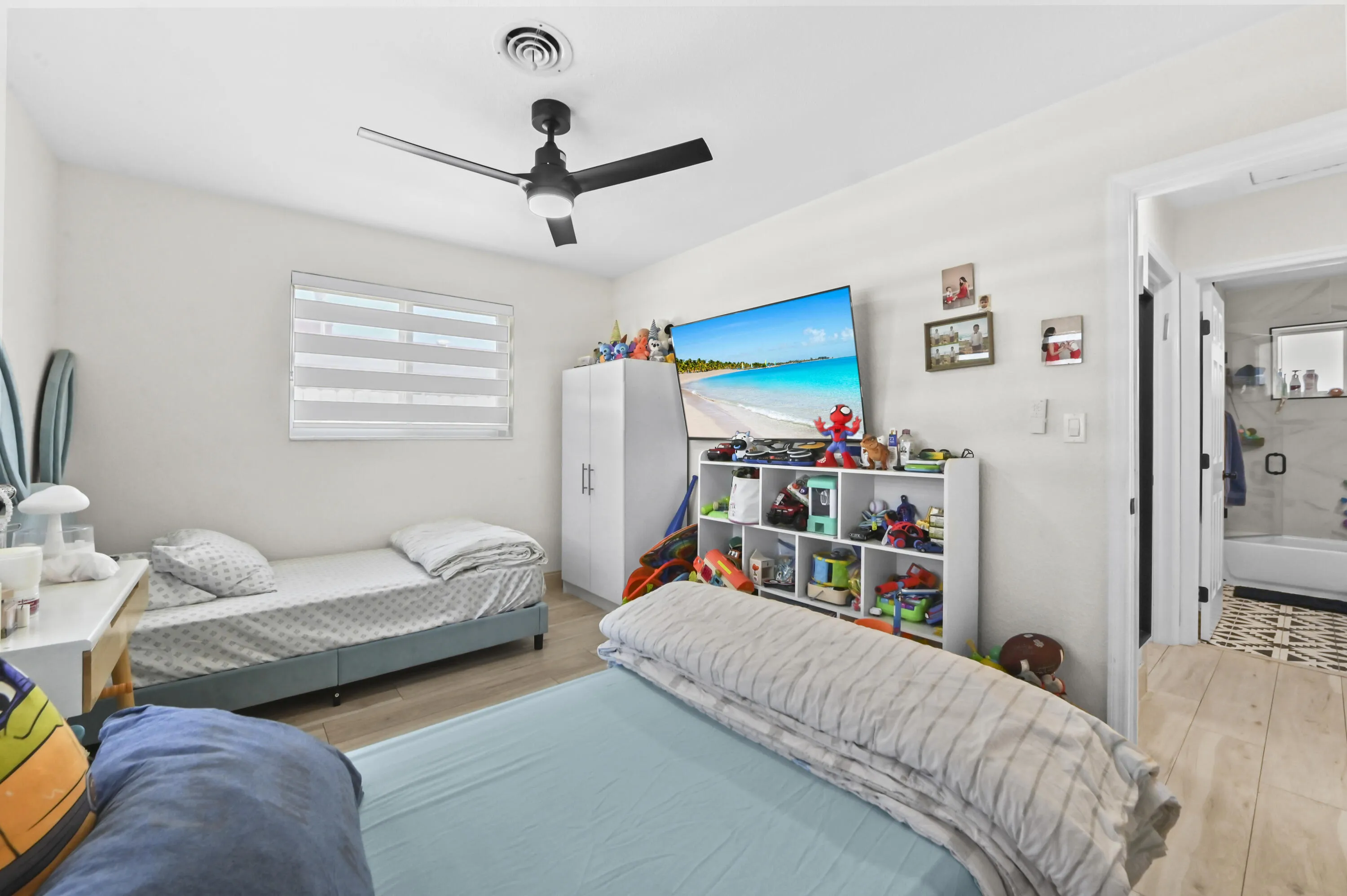 06 Bedroom 03