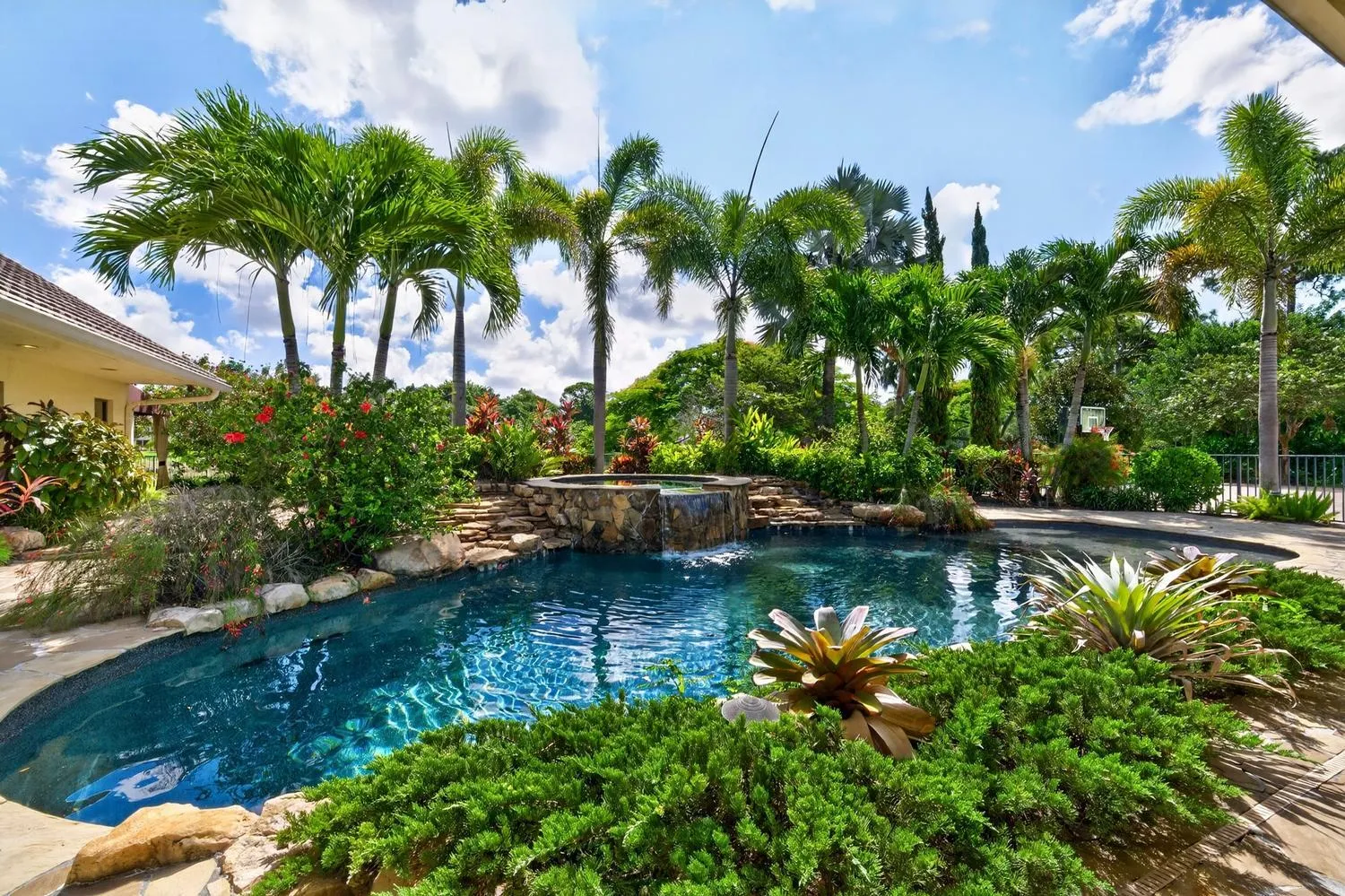 Property photo 63