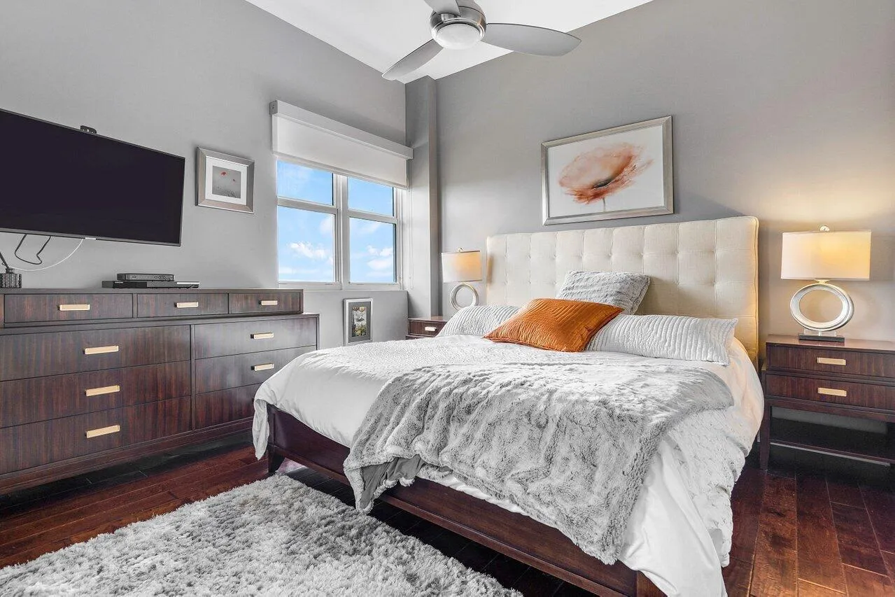 guest bedroom