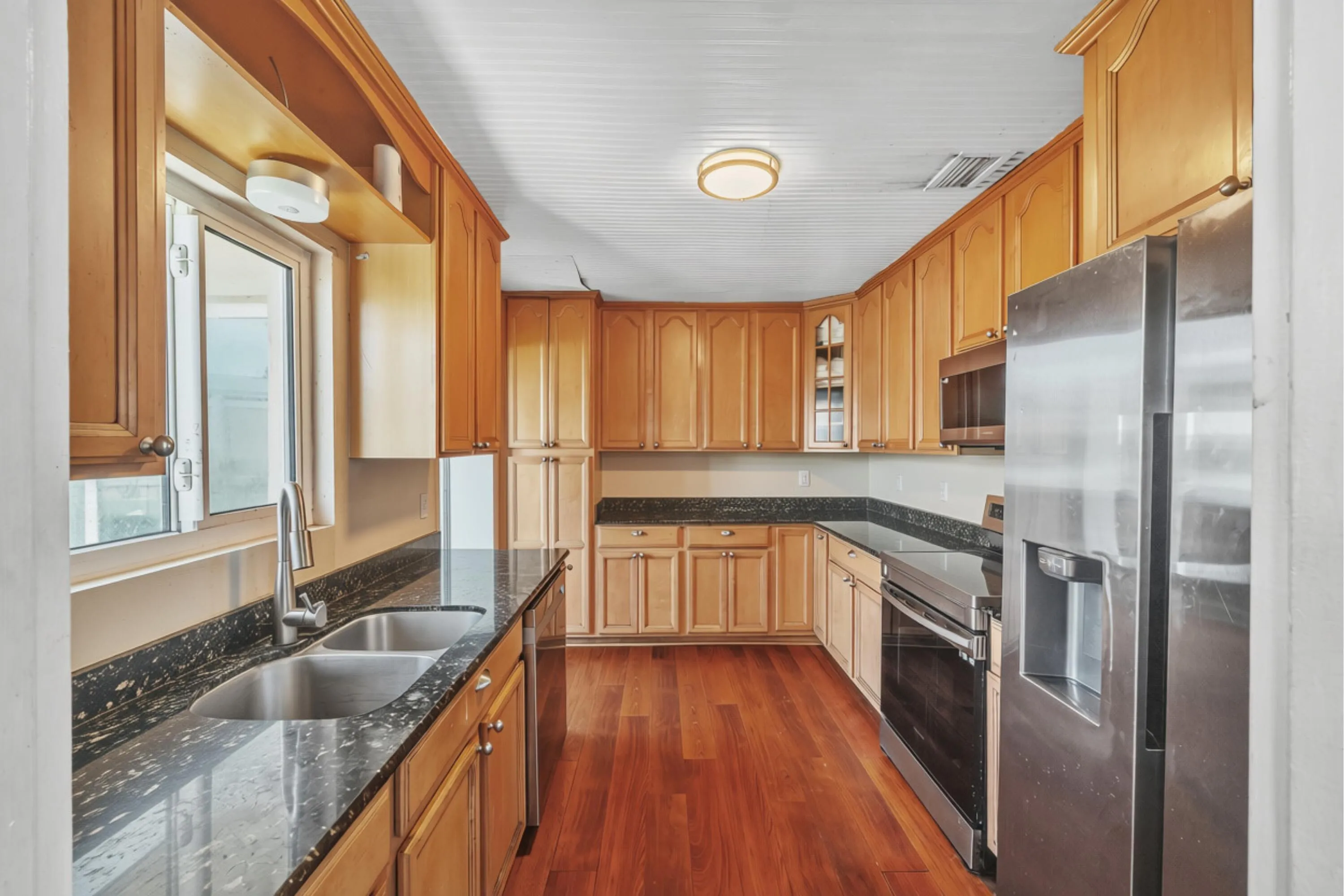 Kitchen 2