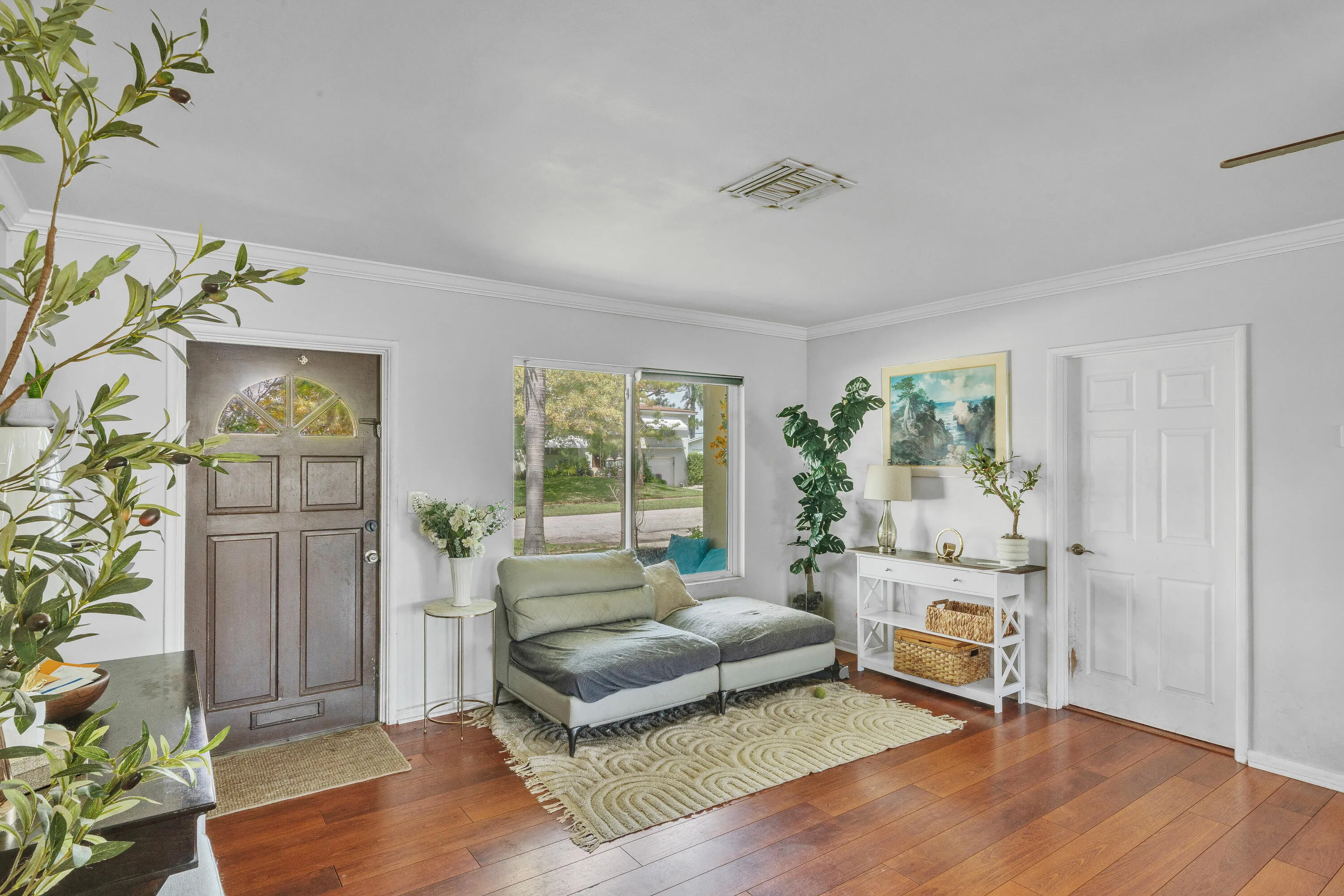 13 Living Area