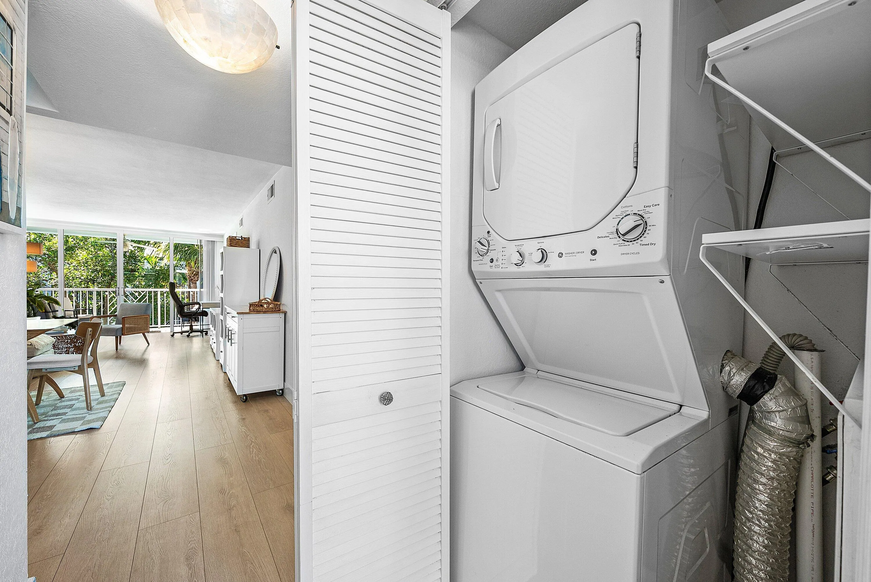 Full Size Washer/Dryer