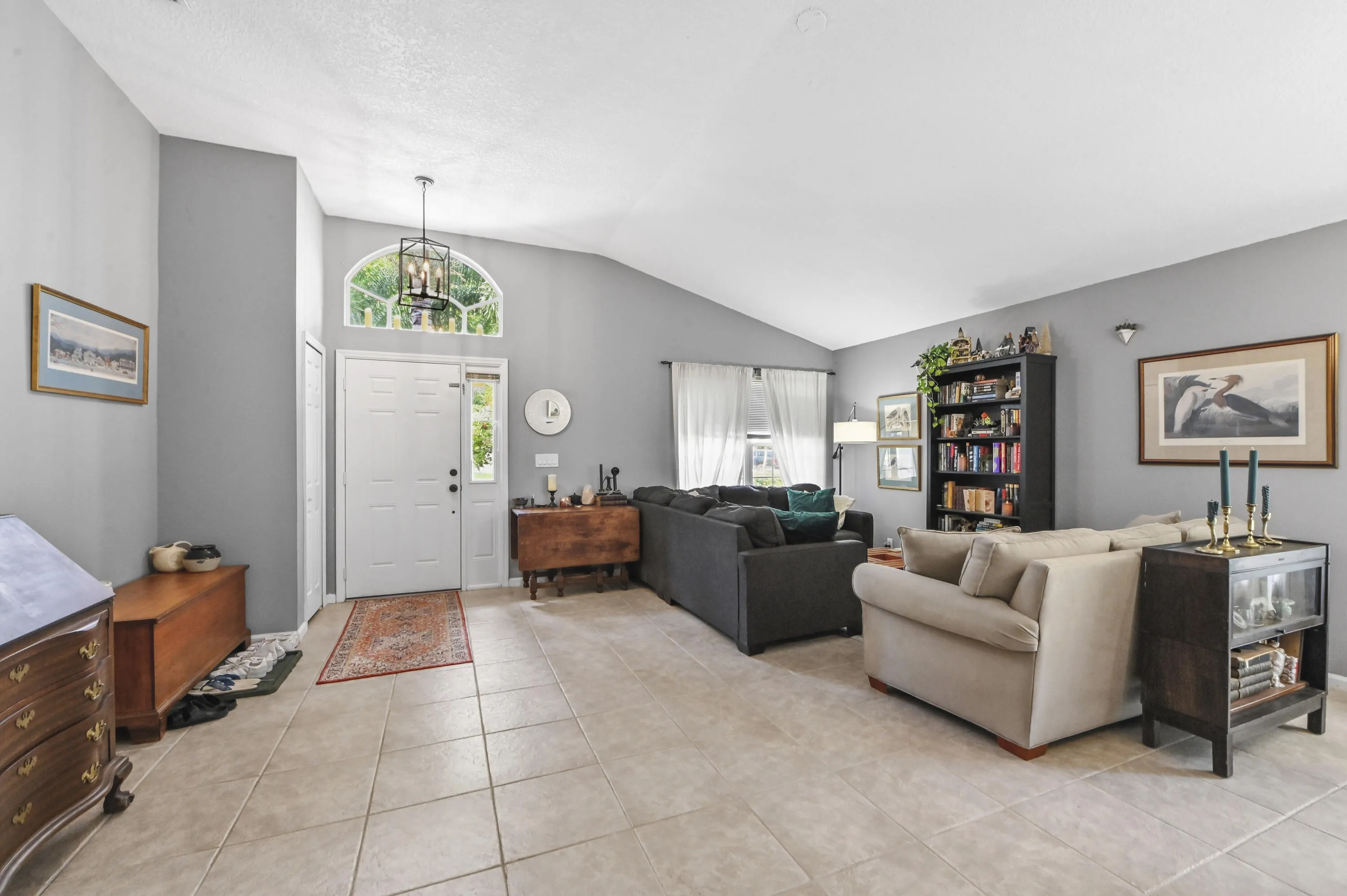 06 Living room 03