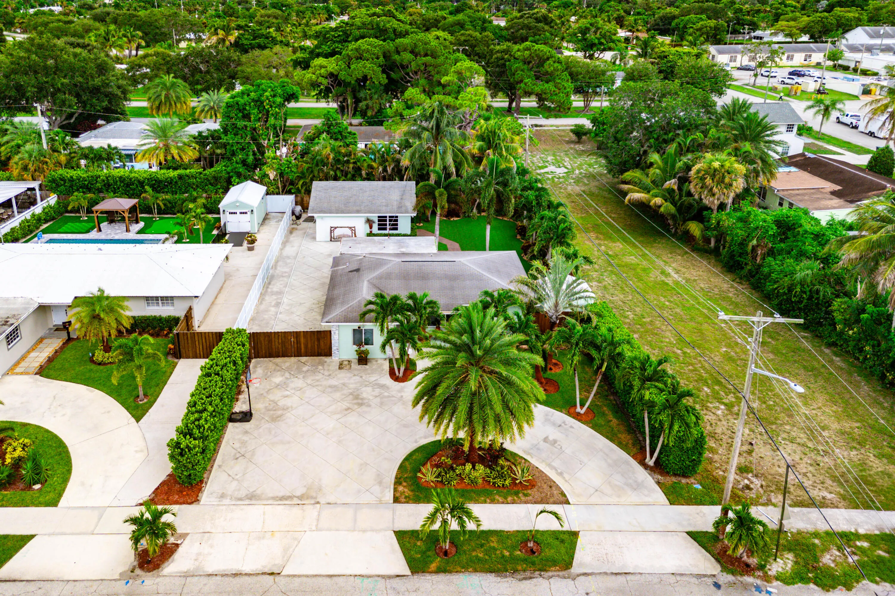 041-8196thStreet-LakePark-FL-33403-FULL