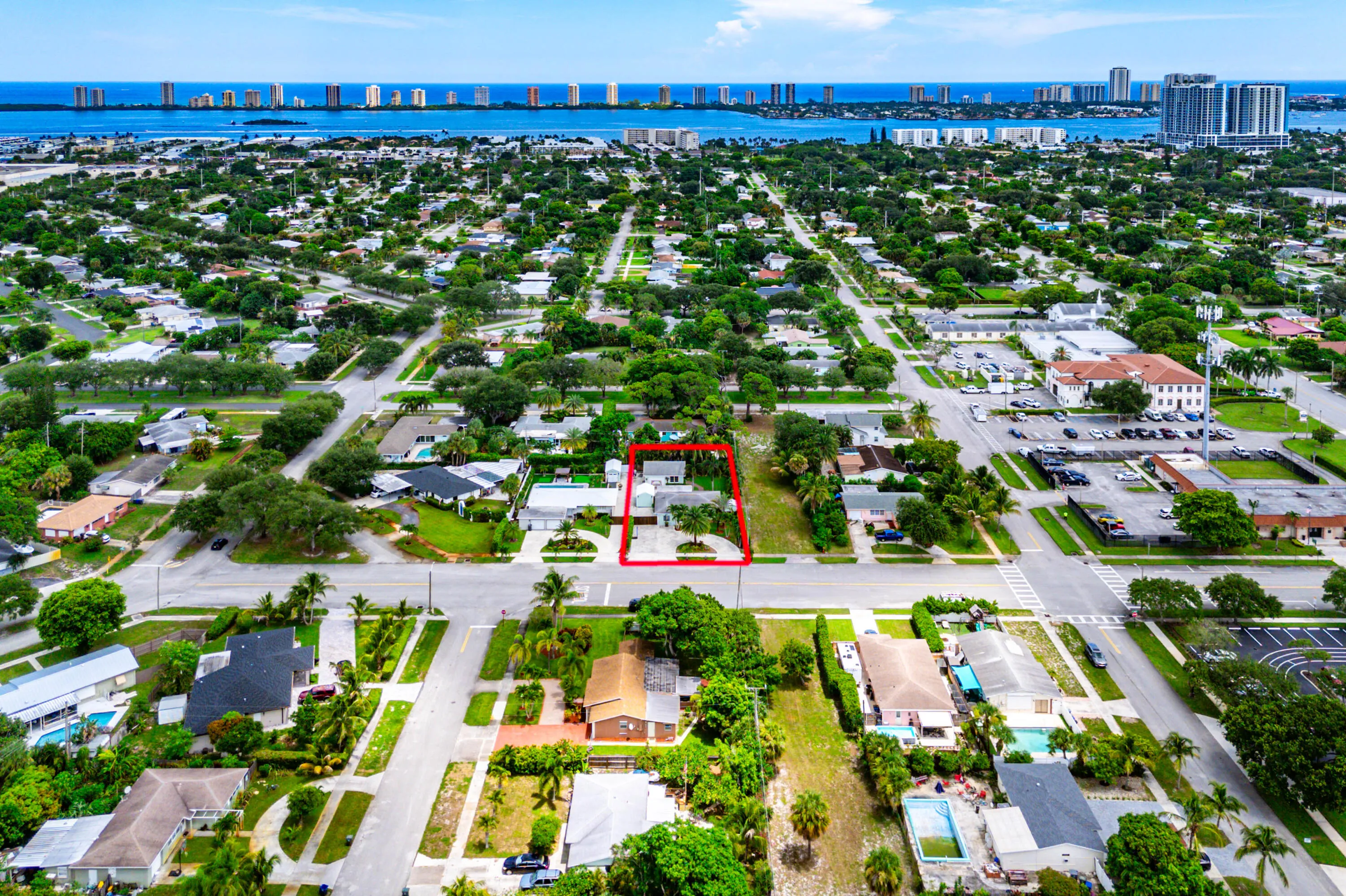 051-8196thStreet-LakePark-FL-33403-FULL