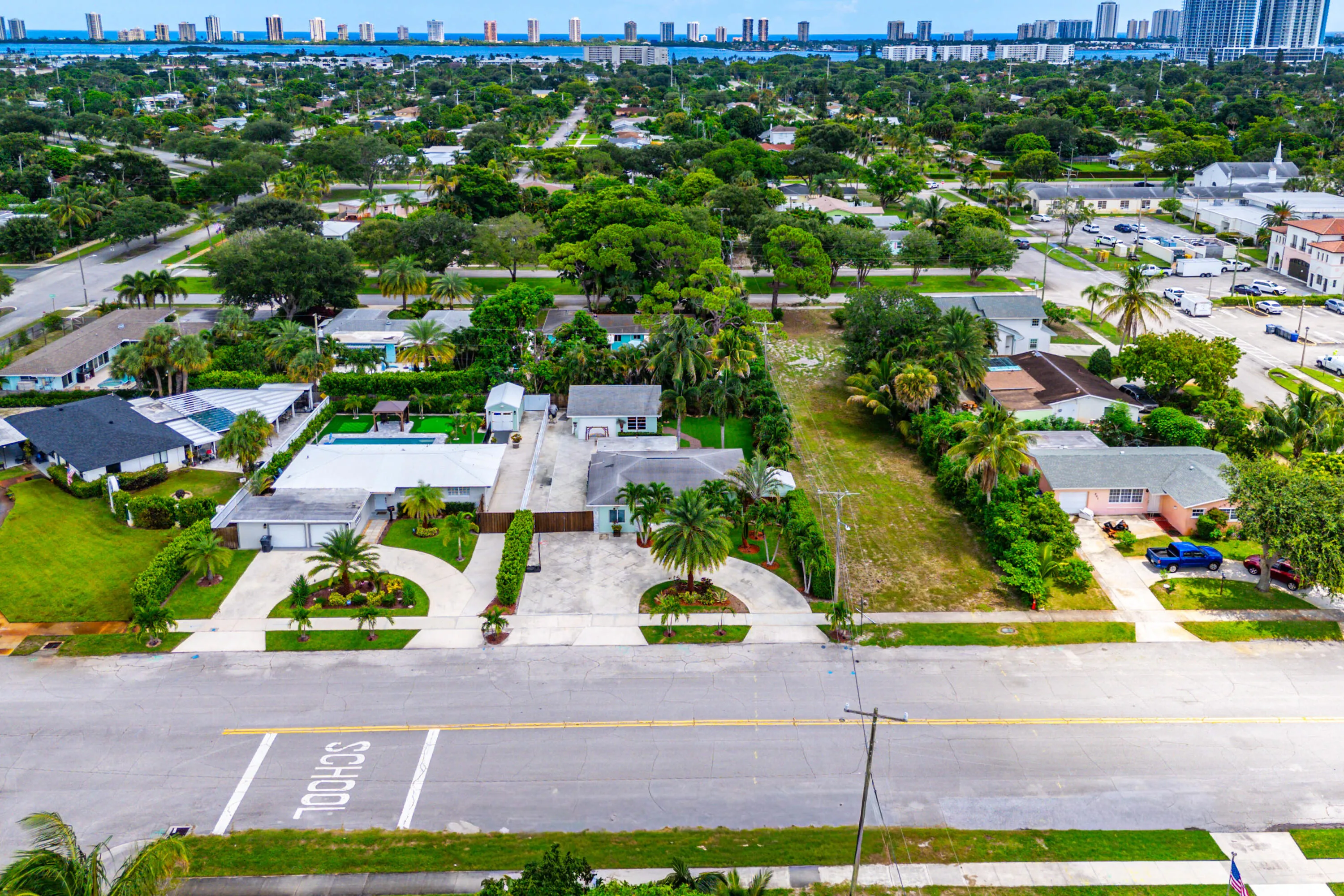 048-8196thStreet-LakePark-FL-33403-FULL