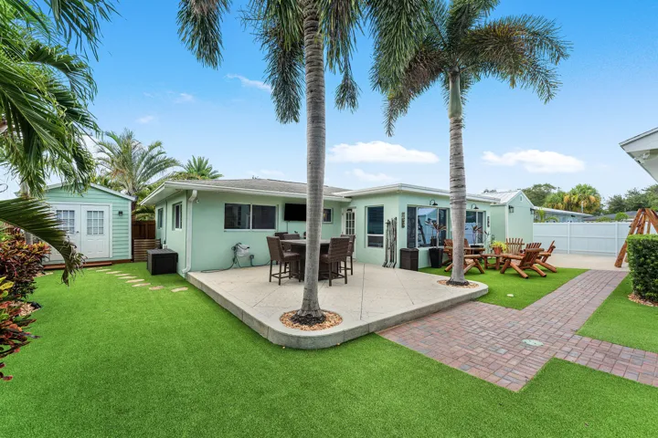 028-8196thStreet-LakePark-FL-33403-FULL