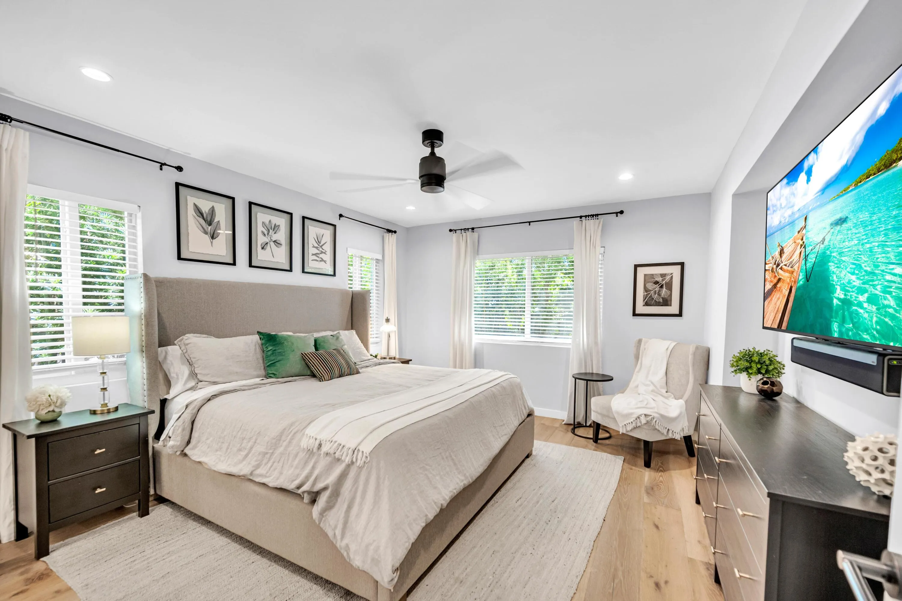 748 NE 17TH WAY--34