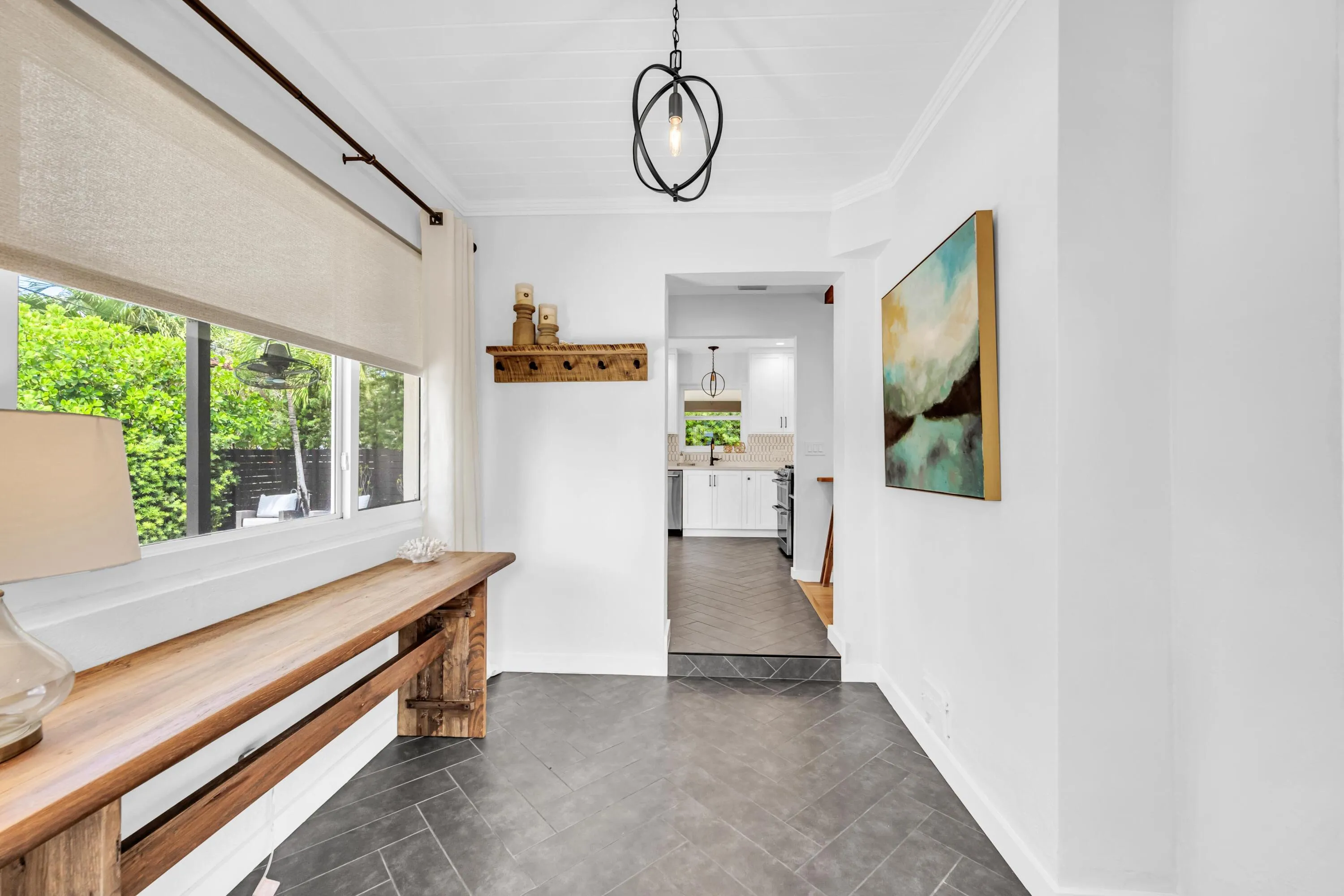748 NE 17TH WAY--18