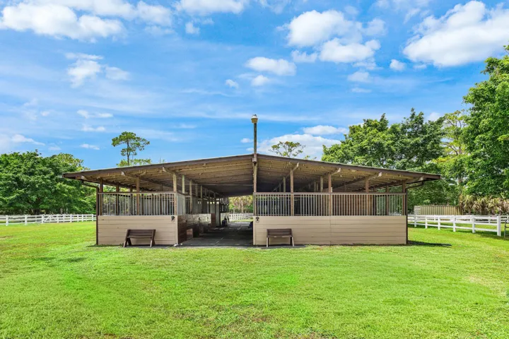 043-2749ARoad-LoxahatcheeGroves-FL-33470