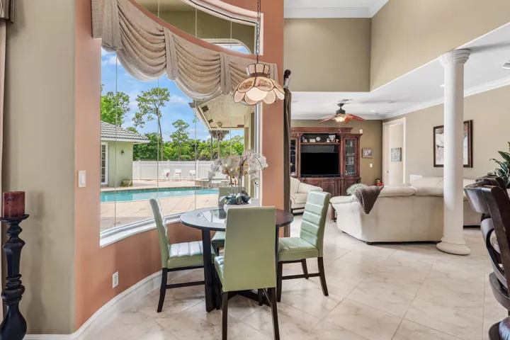 007-2749ARoad-LoxahatcheeGroves-FL-33470