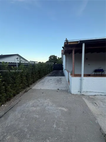 Photo 31