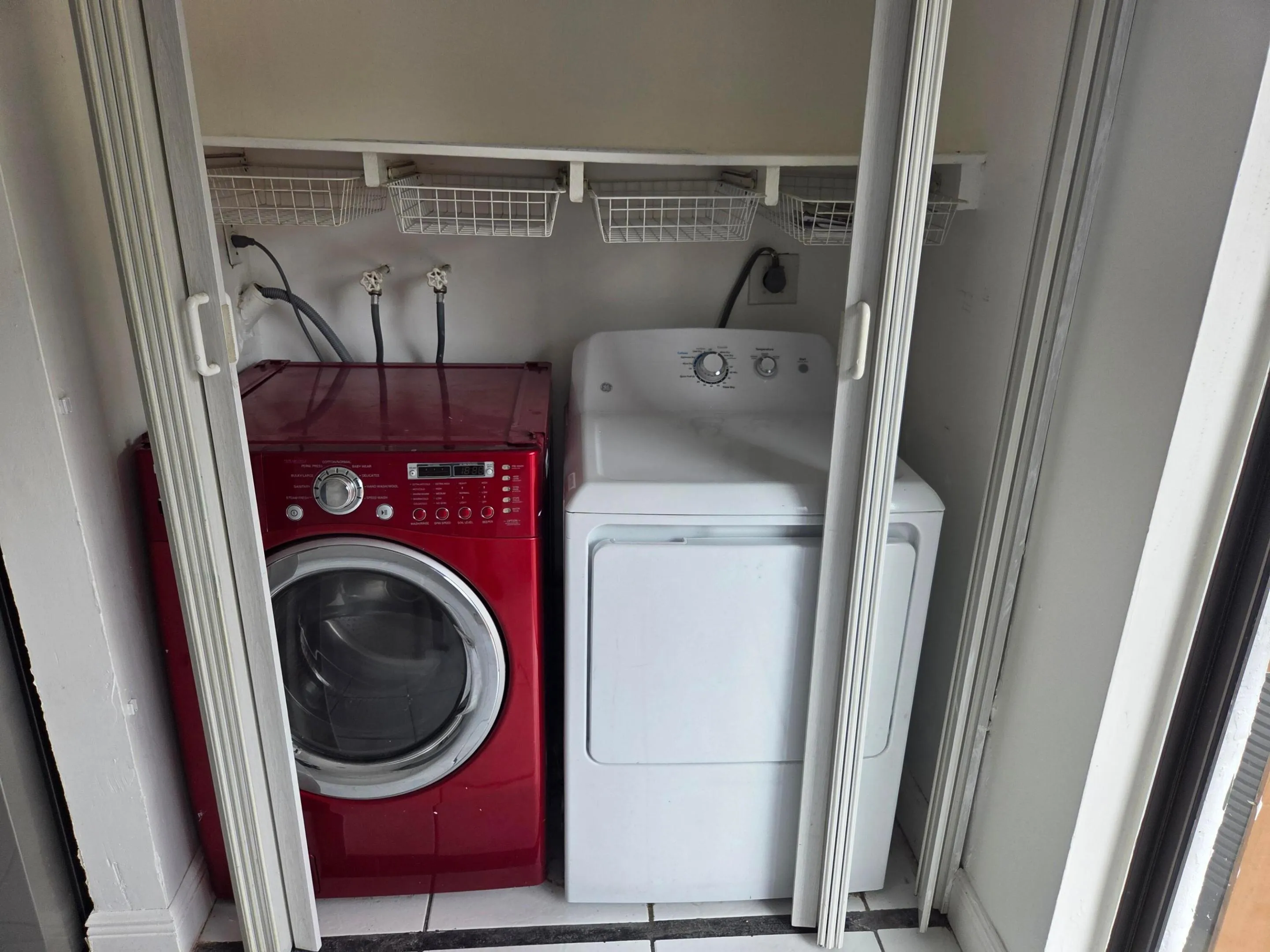 1000189939