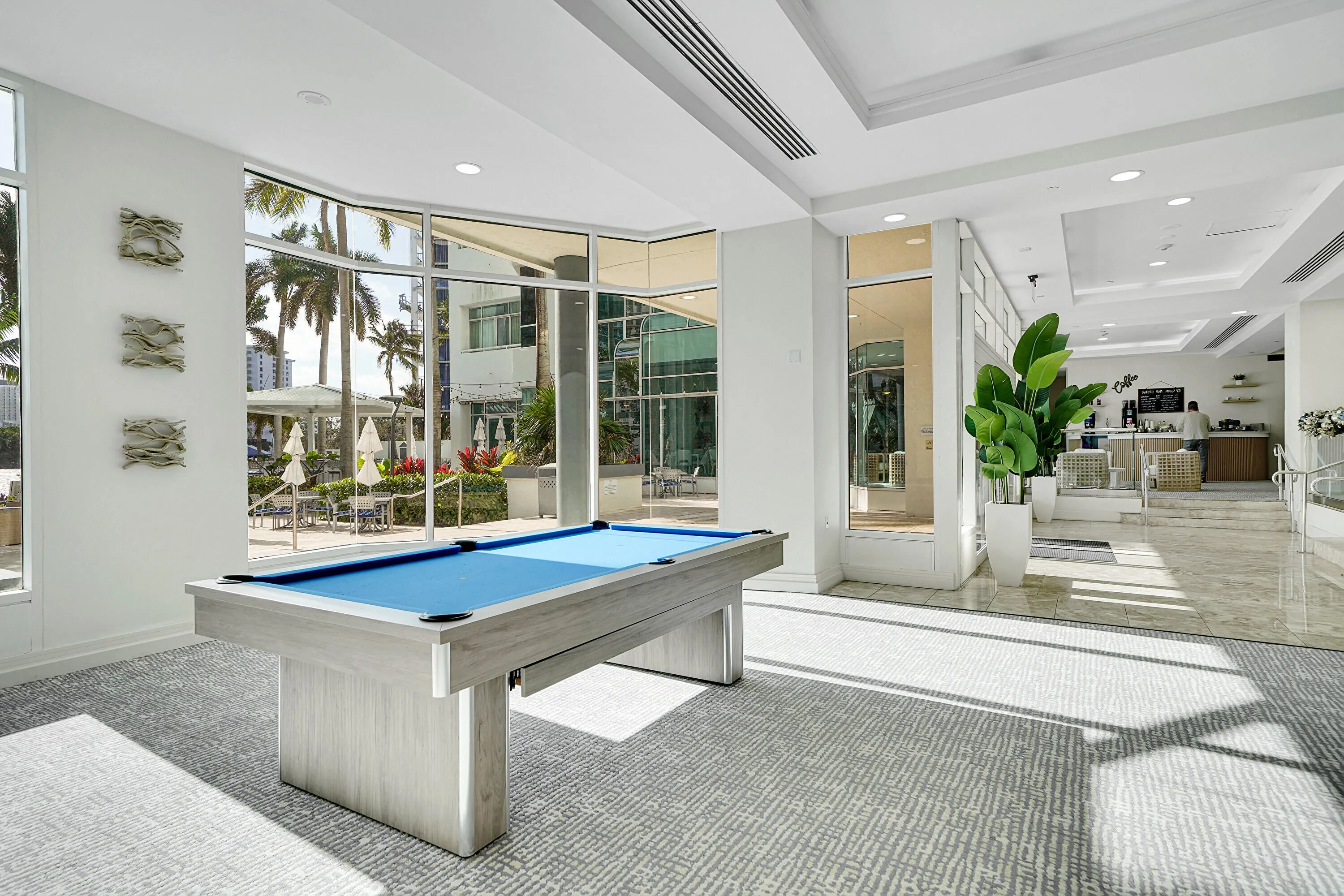 08_lobby