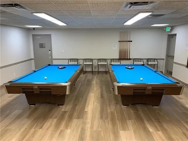 Billards