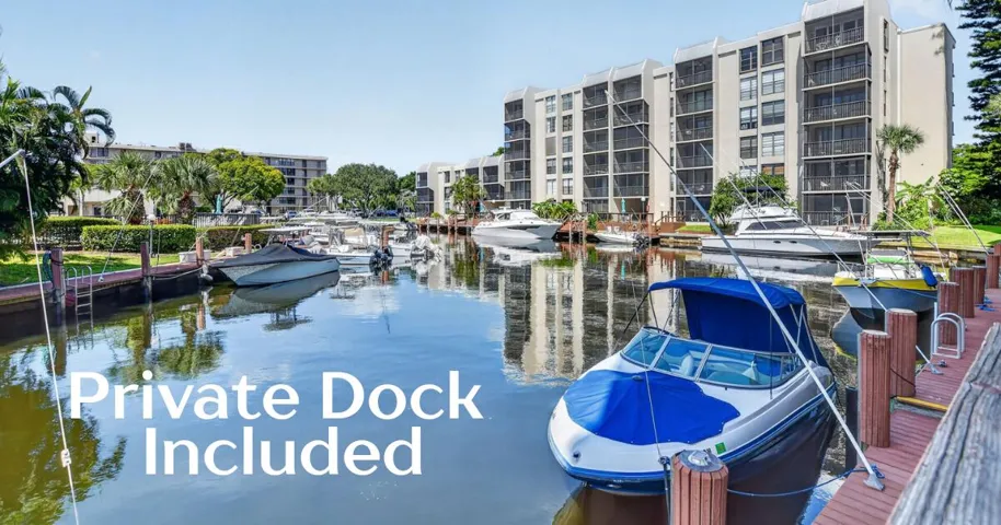 Private Dock Included (1)