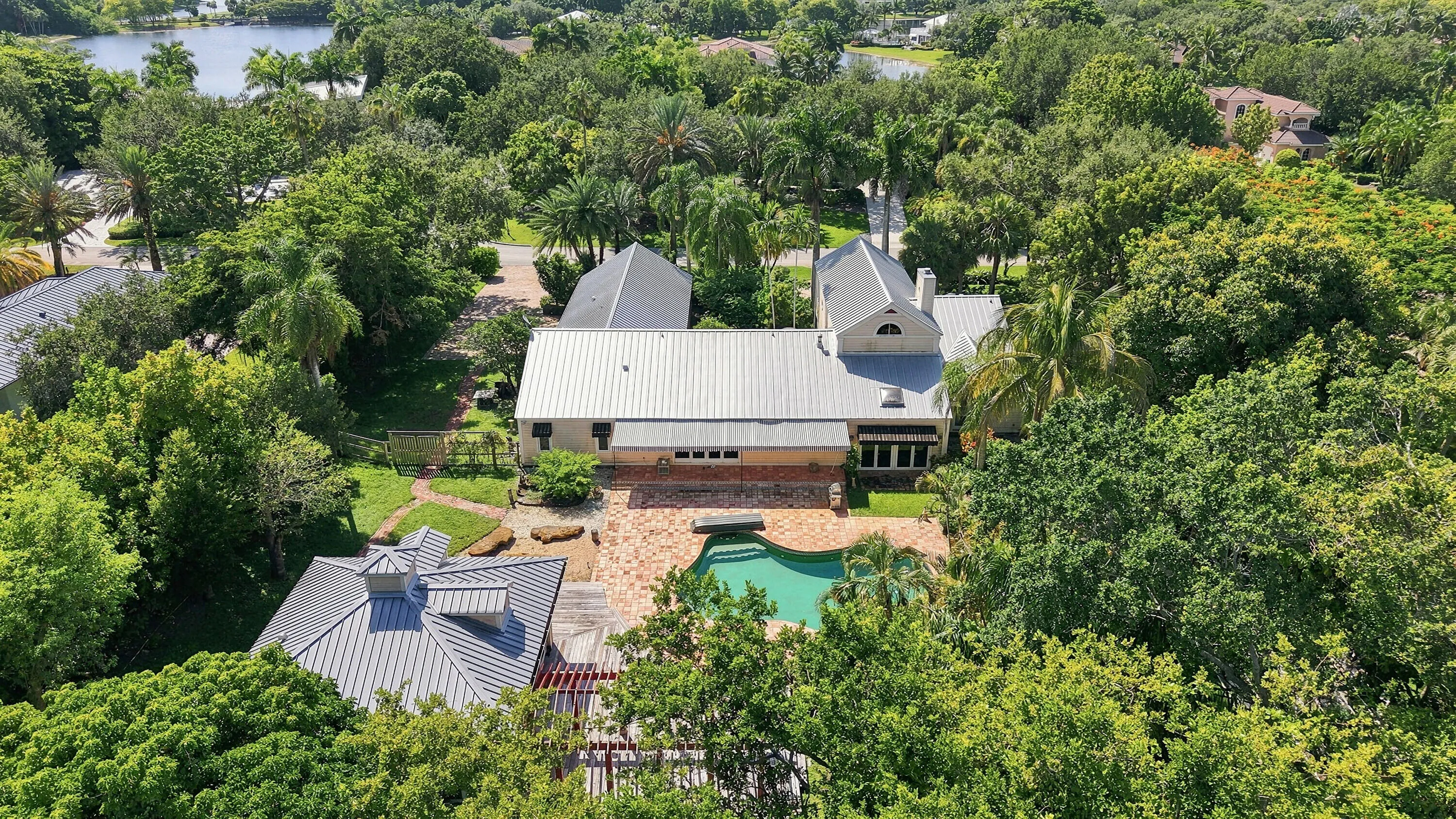 03_dji_20260812231031_0028_d