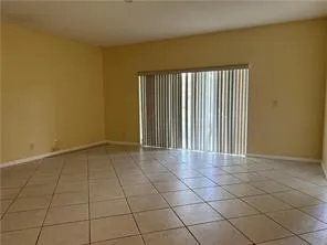 Living Room 4