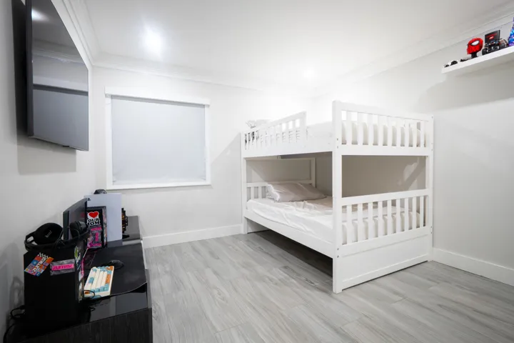 1st Bedroom 2