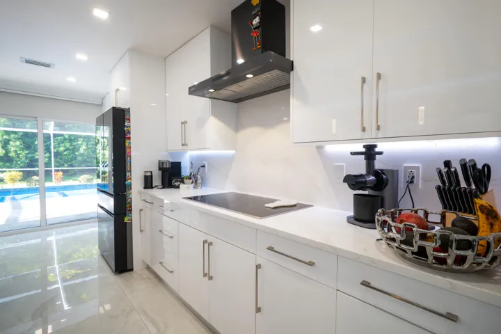 Kitchen 7