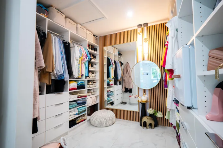 Master Bathroom 5