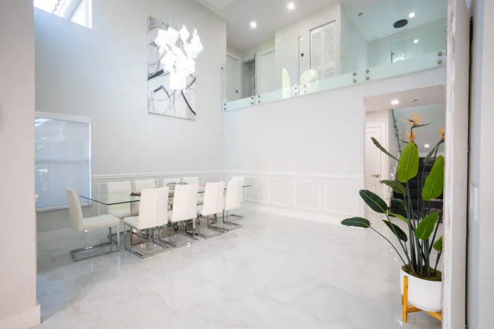 Living Room 7
