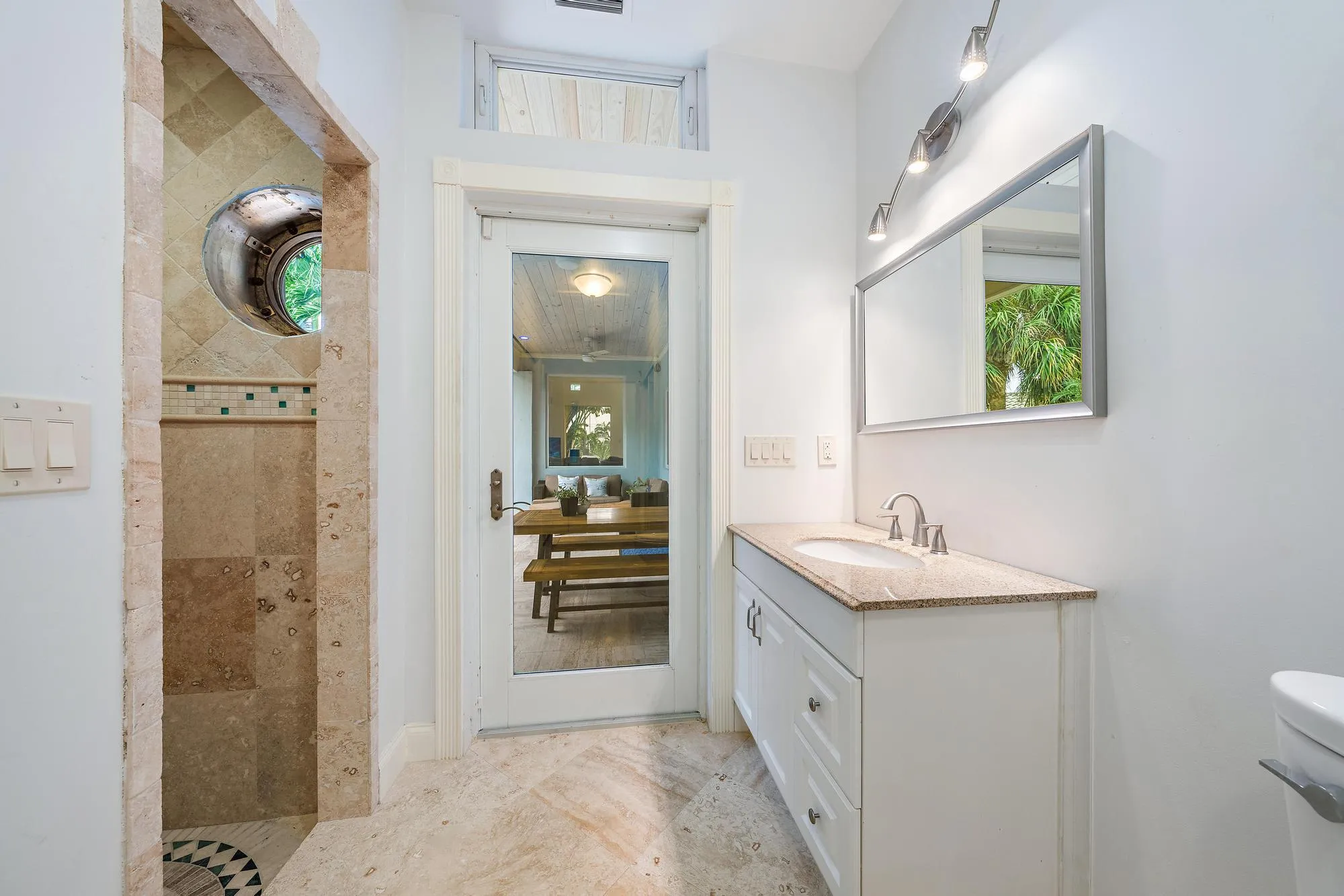 Property photo 33