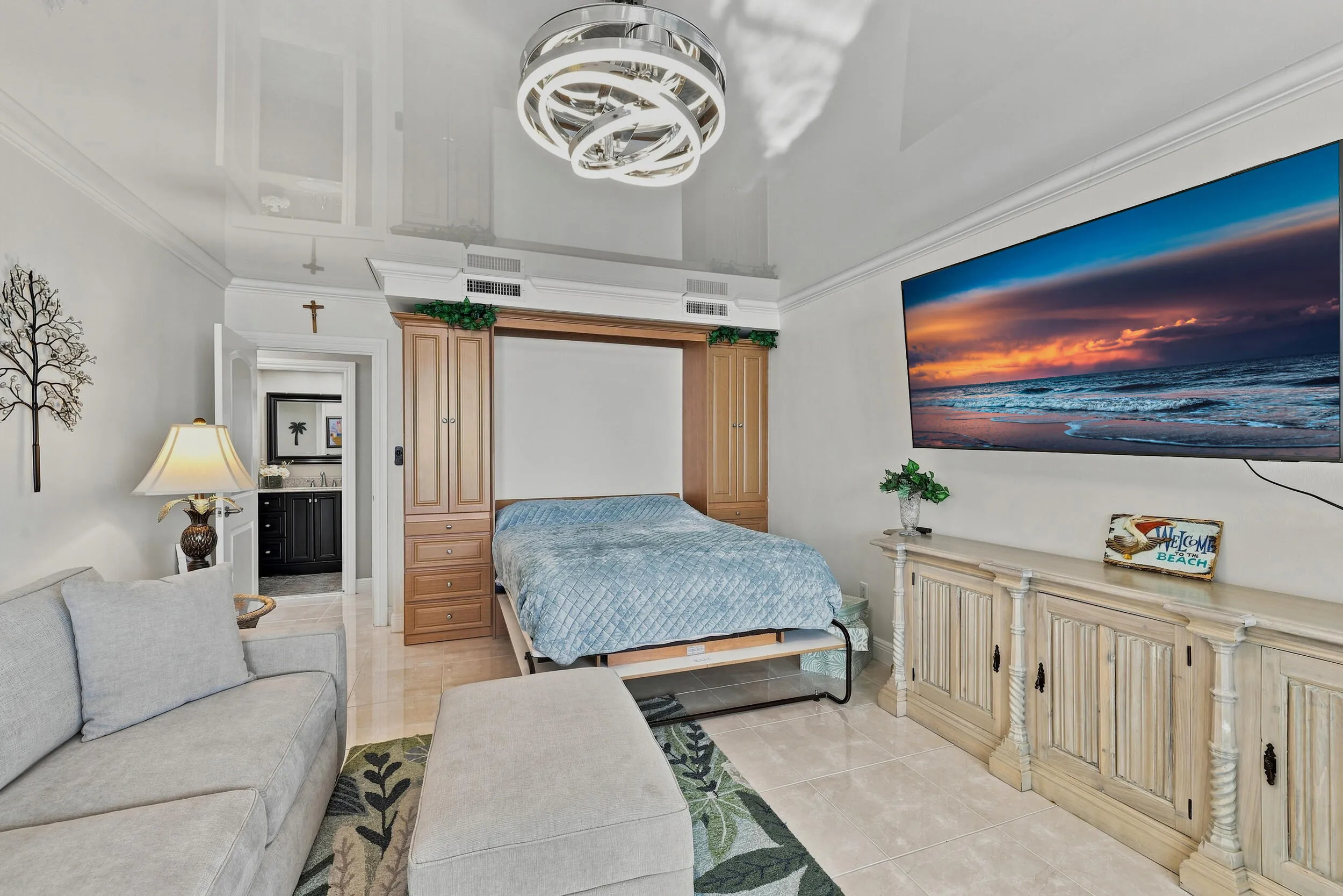 Second bedroom