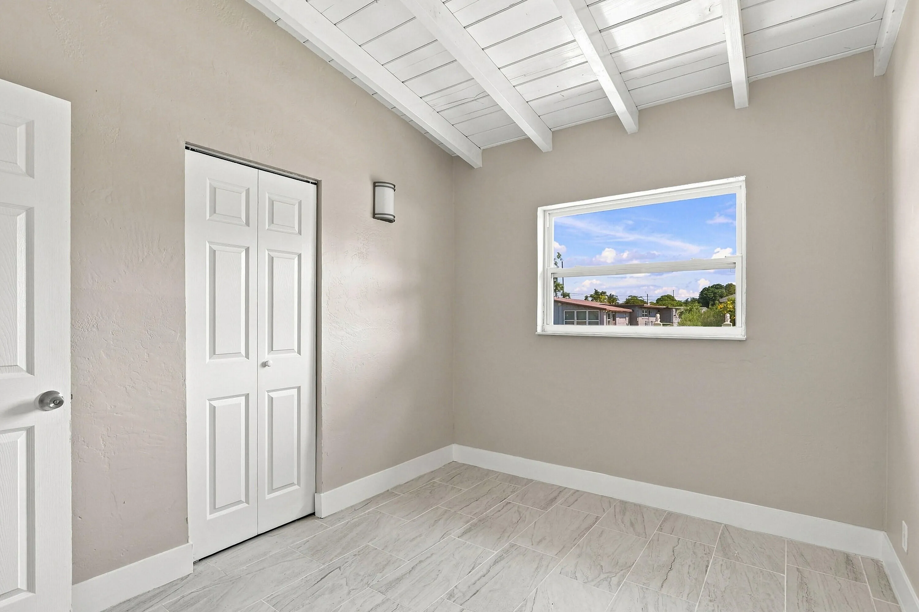 20_bedroom