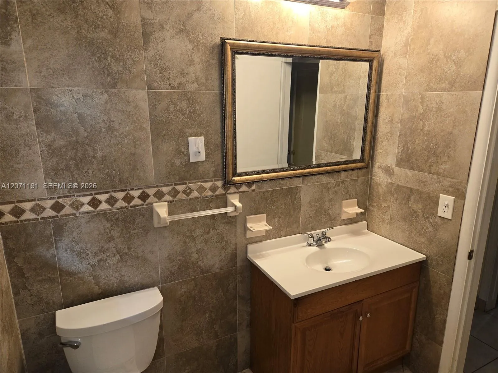 Updated Guest Bathroom