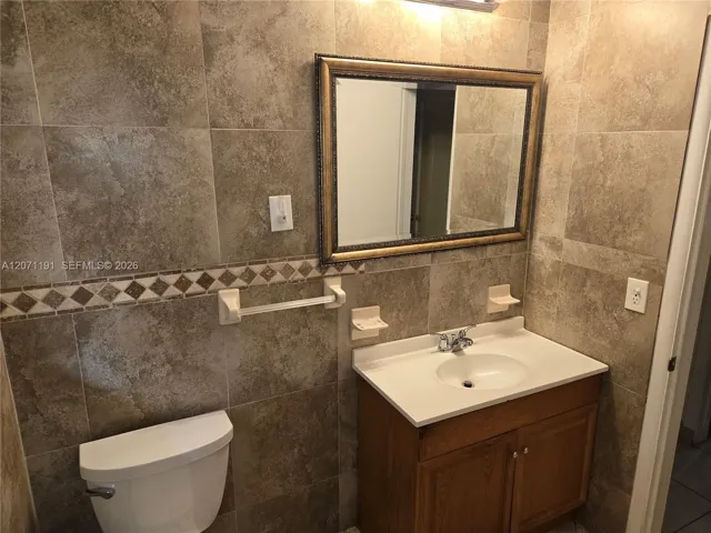 Updated Guest Bathroom