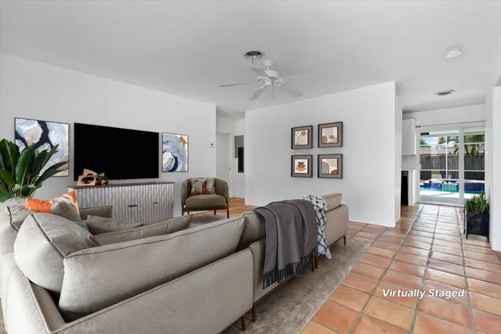 Living room 2