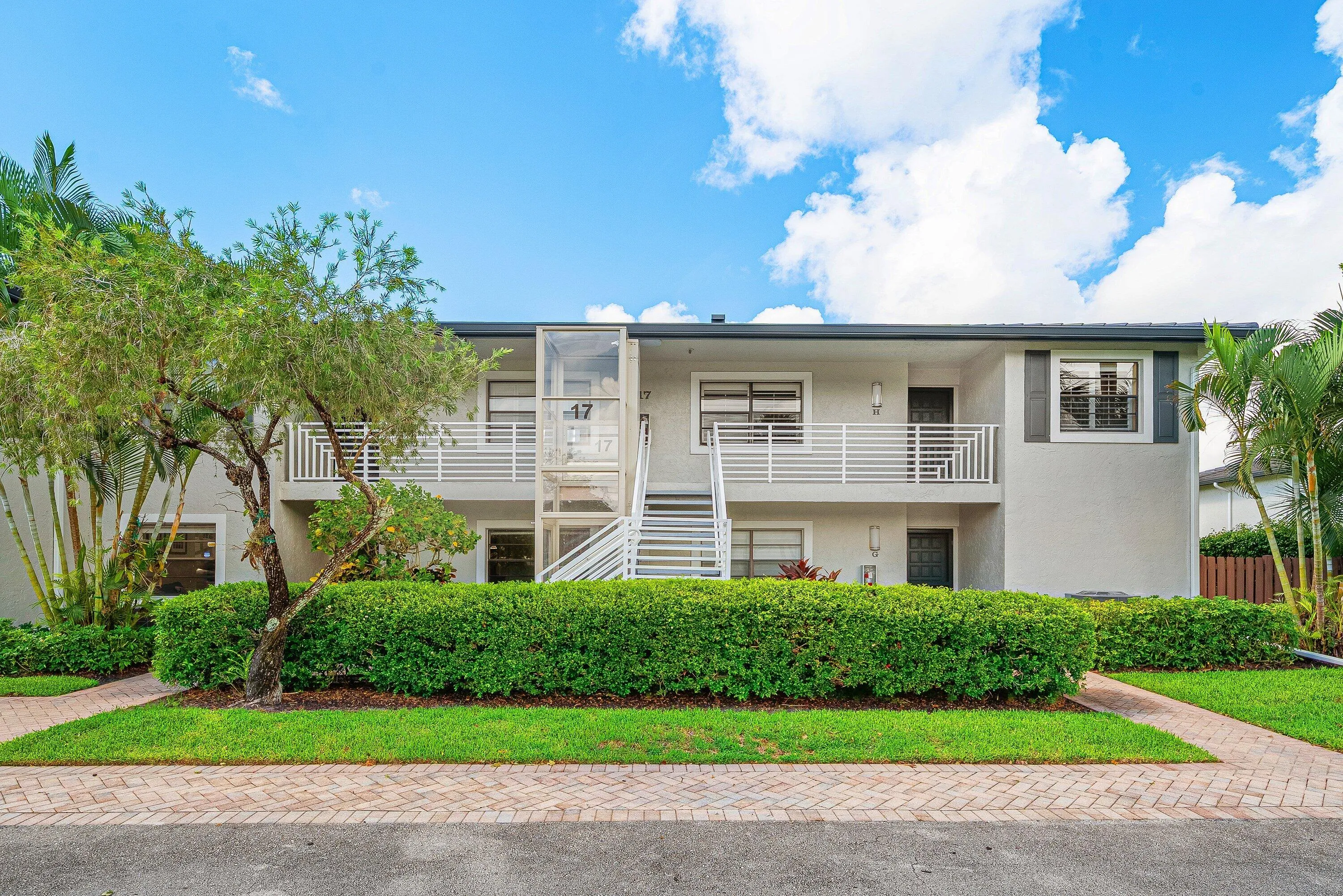 001-17SouthportLane-E-BoyntonBeach-FL-33