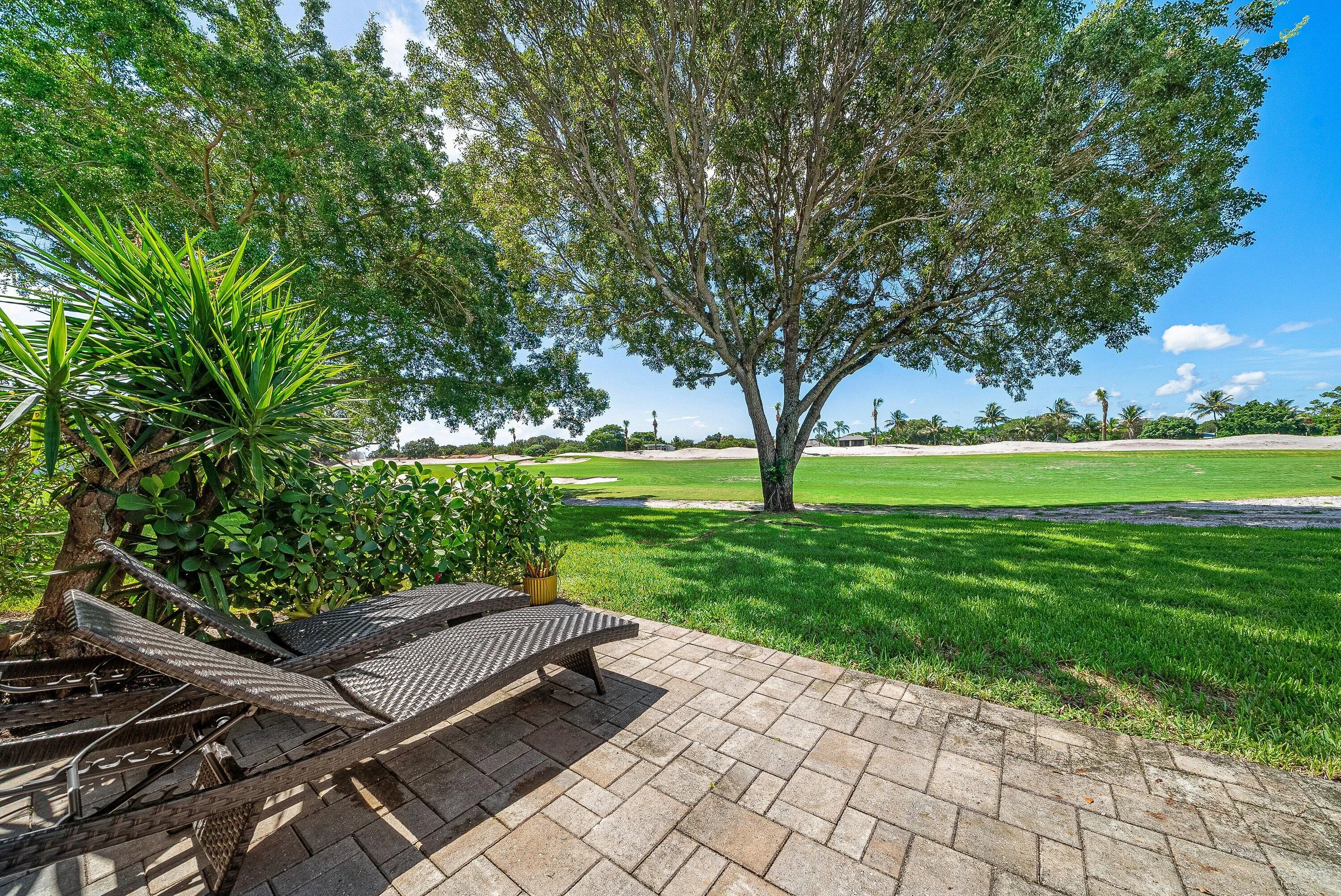 038-17SouthportLane-E-BoyntonBeach-FL-33