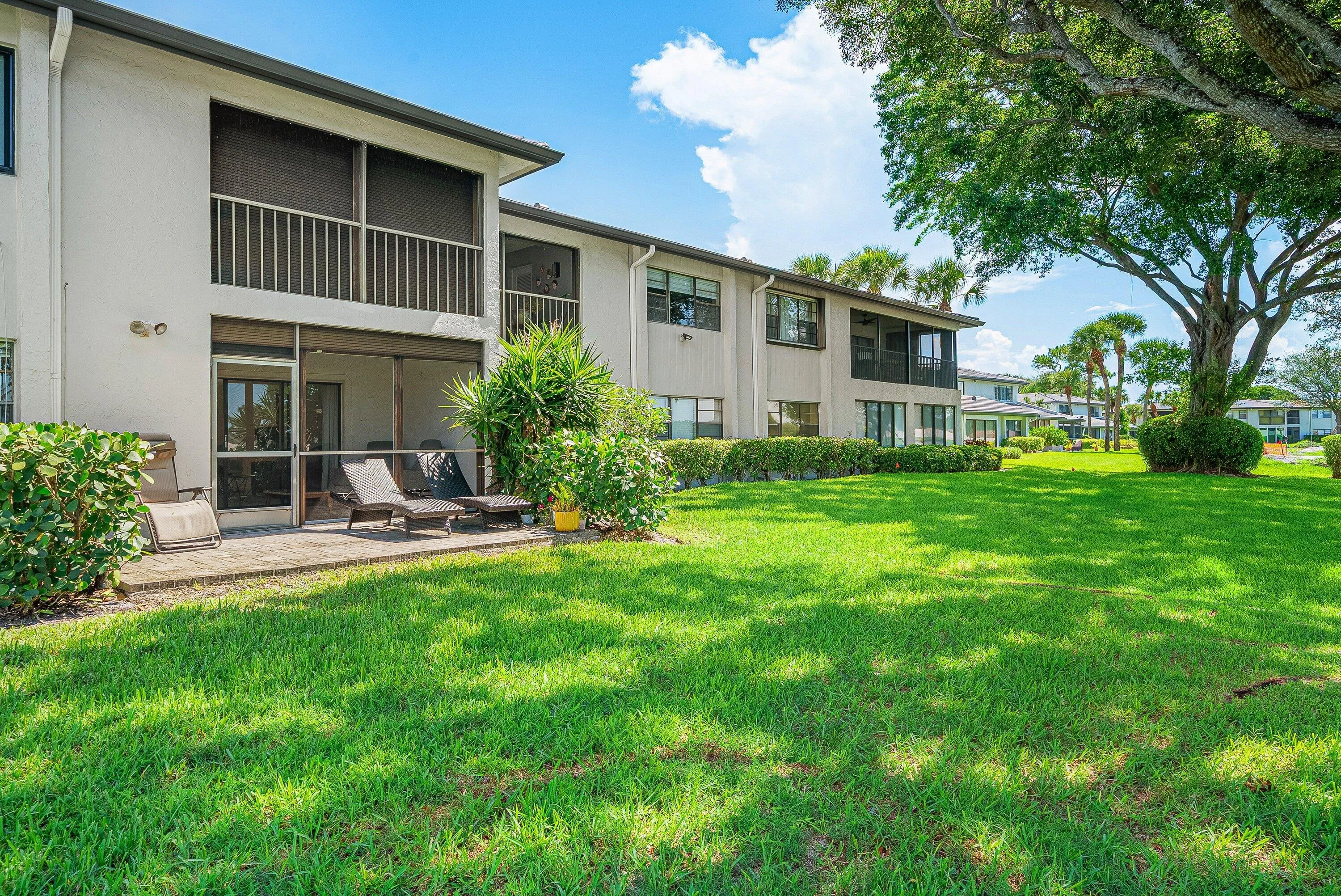 036-17SouthportLane-E-BoyntonBeach-FL-33