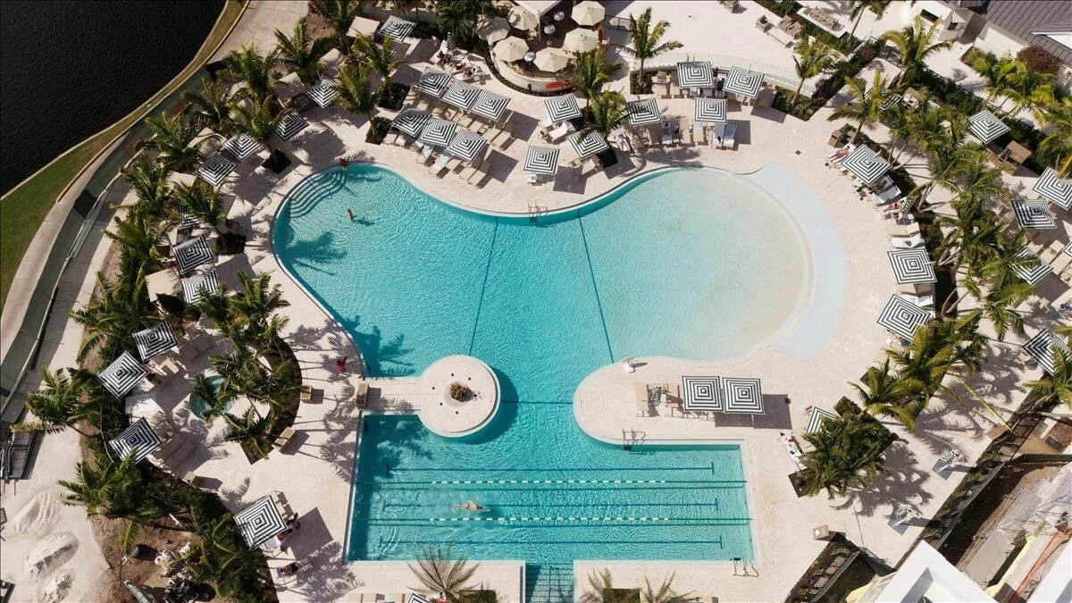 51-Pool-2