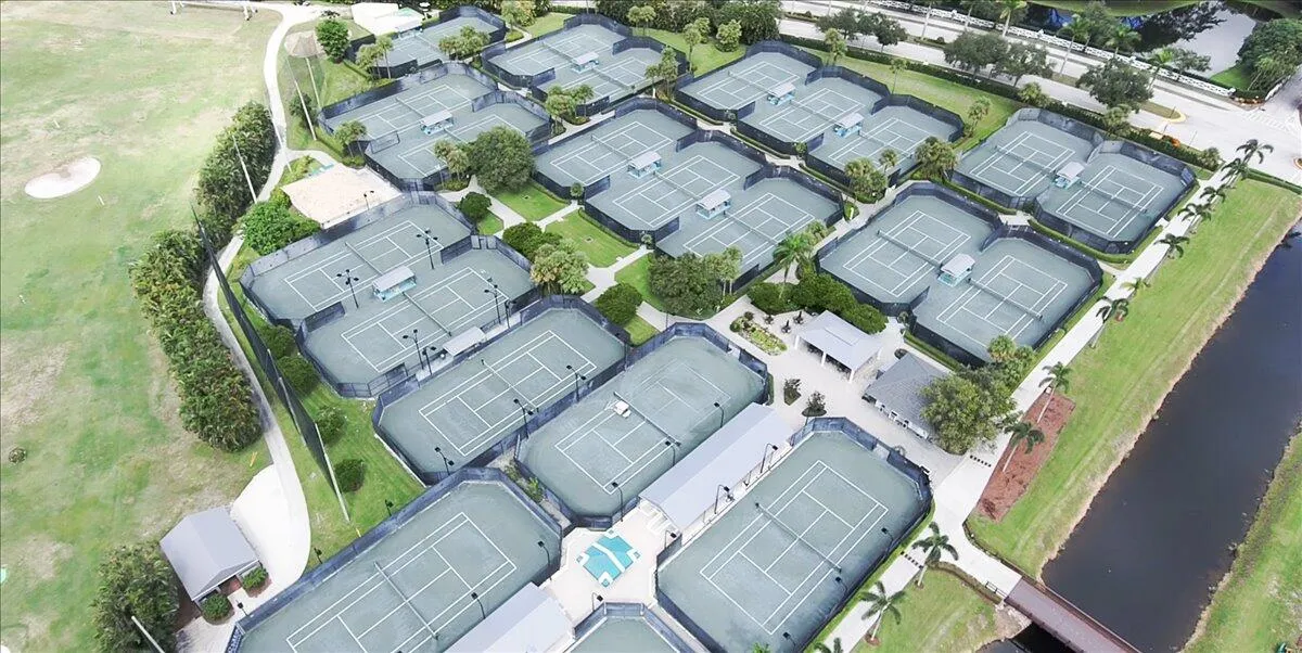 38-TennisGolf-1
