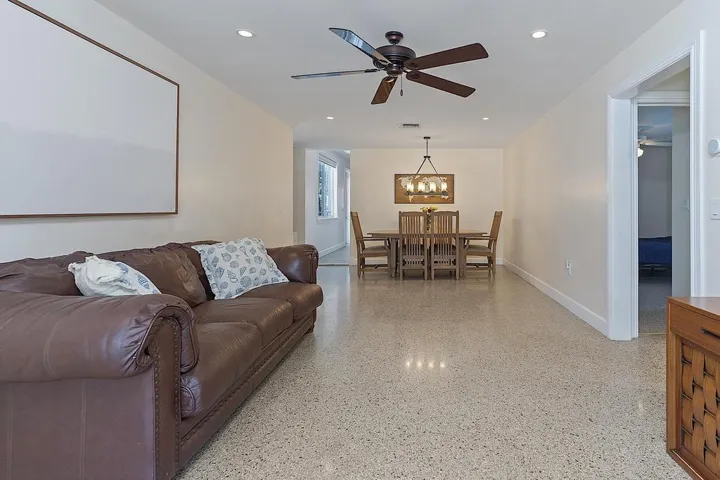 1106 N Lakeside Dr Lakeworth - 188