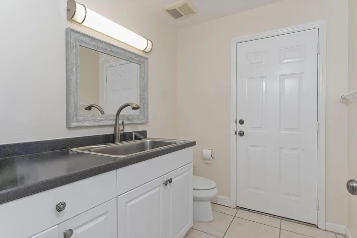 1106 N Lakeside Dr Lakeworth - 198