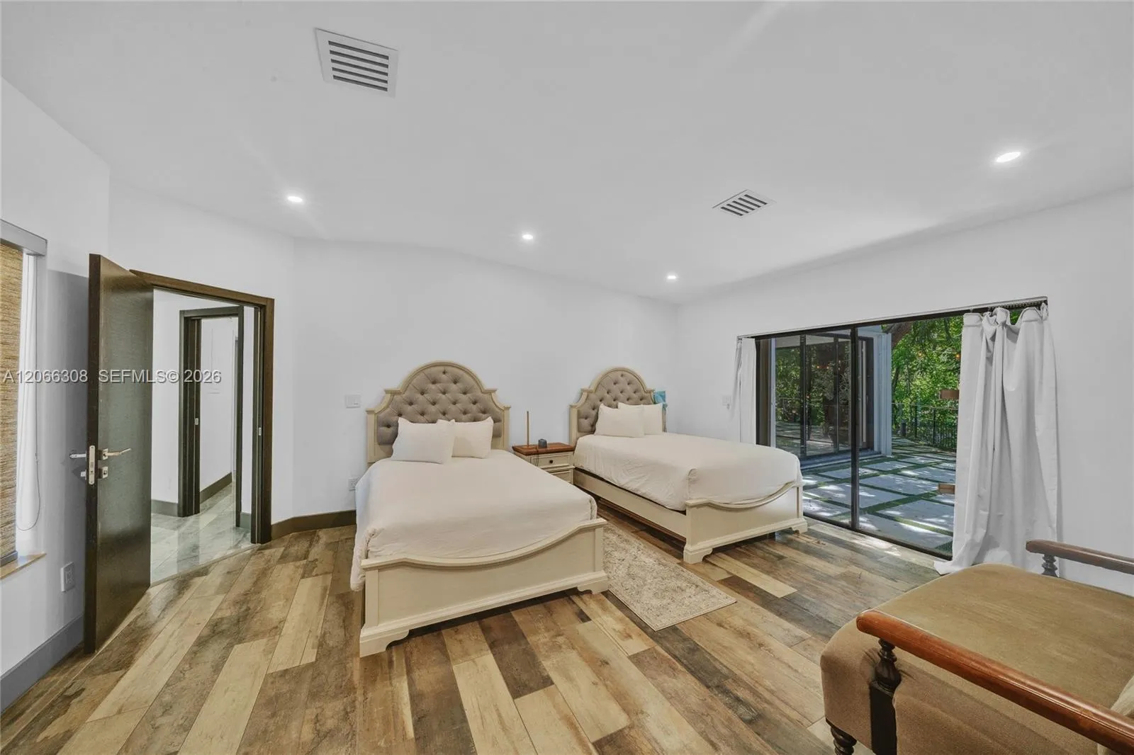 Property photo 69