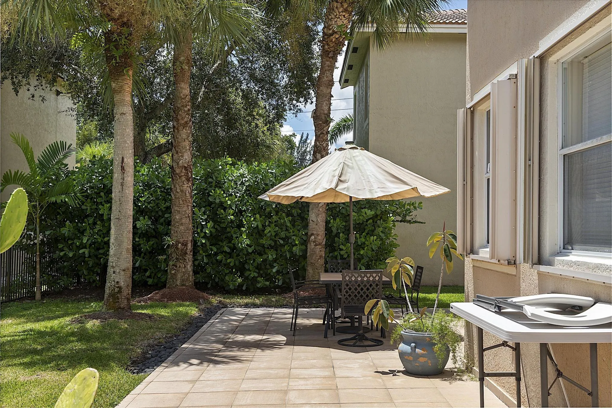 120 NW 117th Ter, Plantation, FL 33325 -