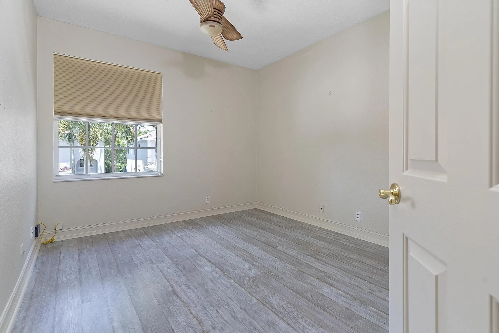 120 NW 117th Ter, Plantation, FL 33325 -