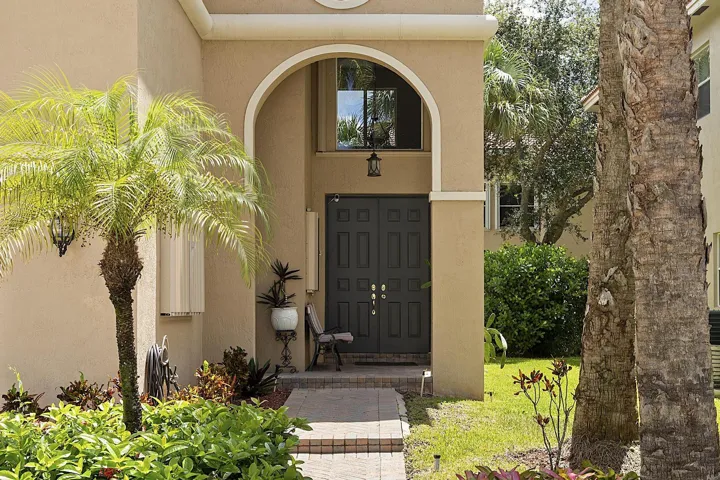 120 NW 117th Ter, Plantation, FL 33325 -